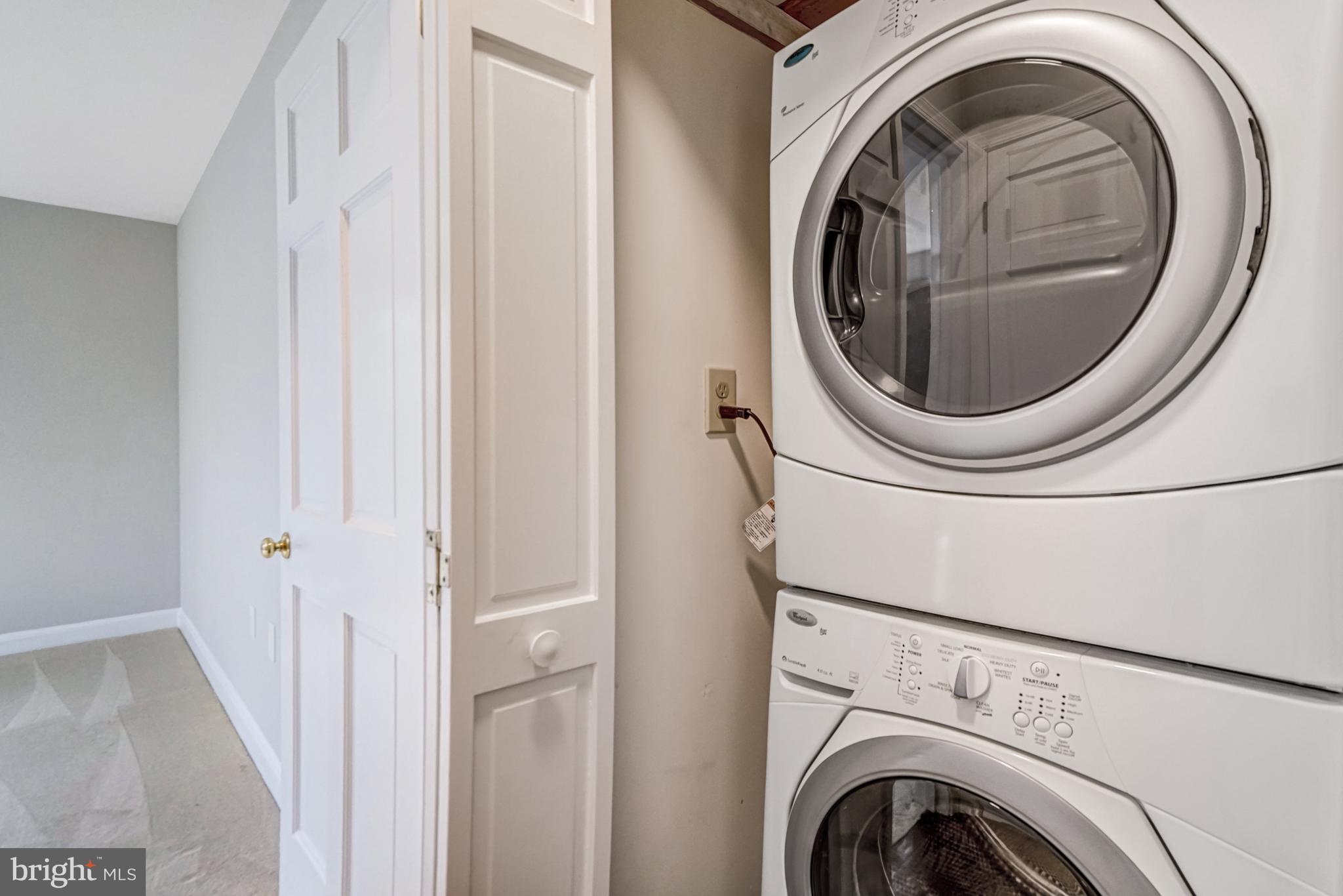 LEE HEIGHTS - Residential