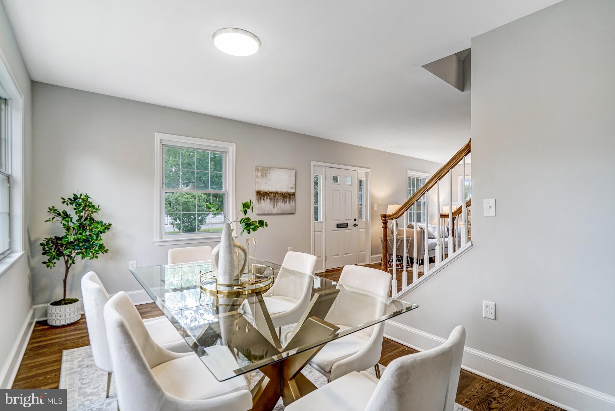 LEE HEIGHTS - Residential