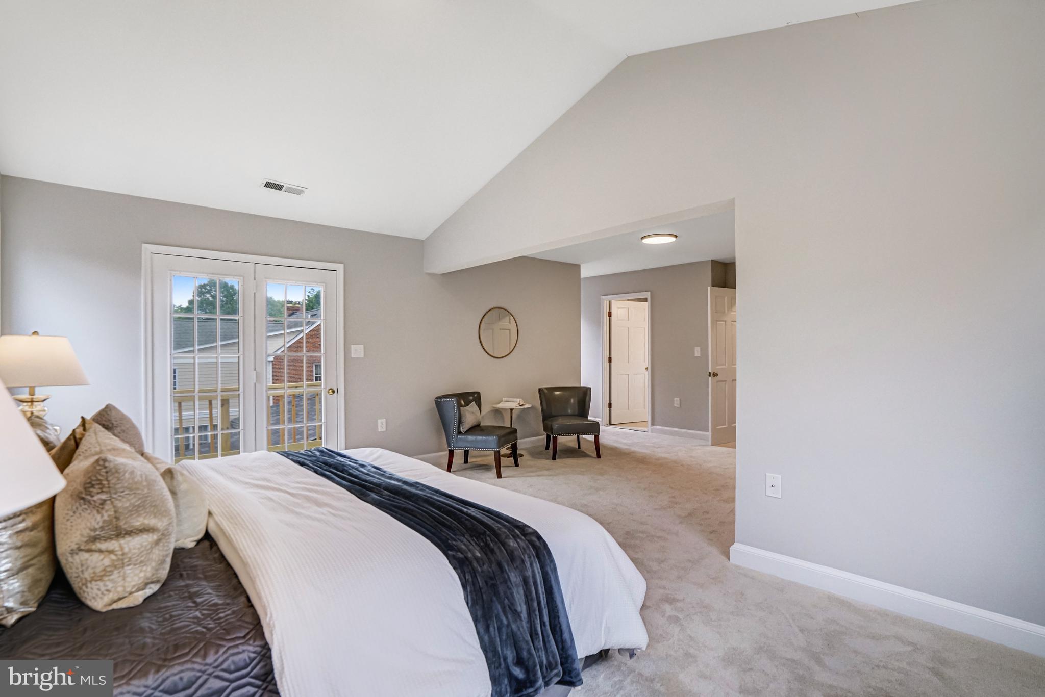 LEE HEIGHTS - Residential