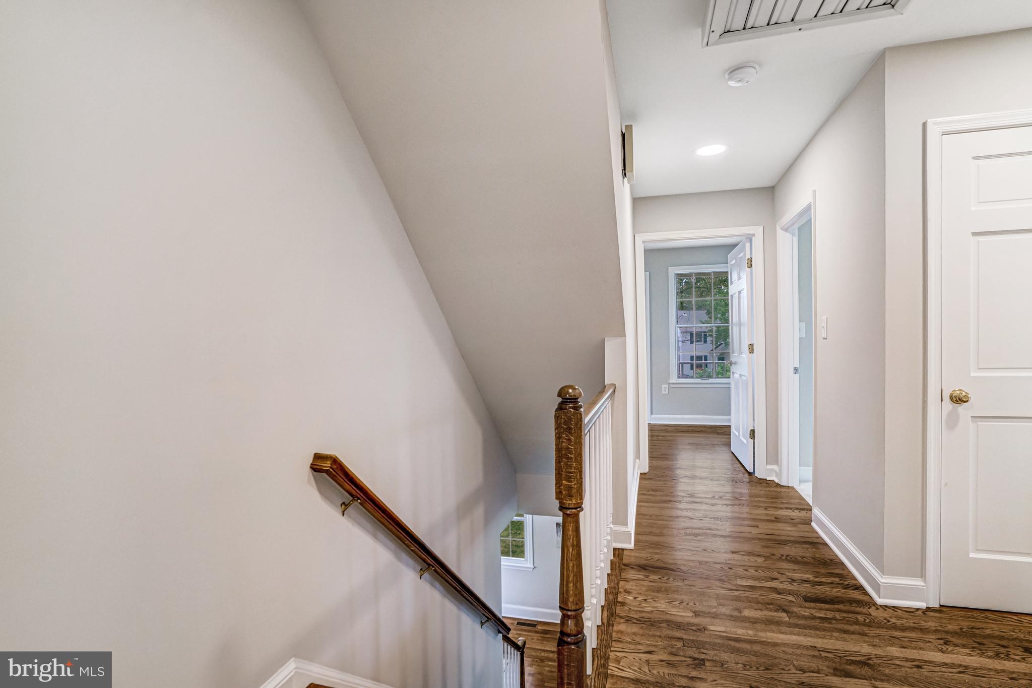 LEE HEIGHTS - Residential