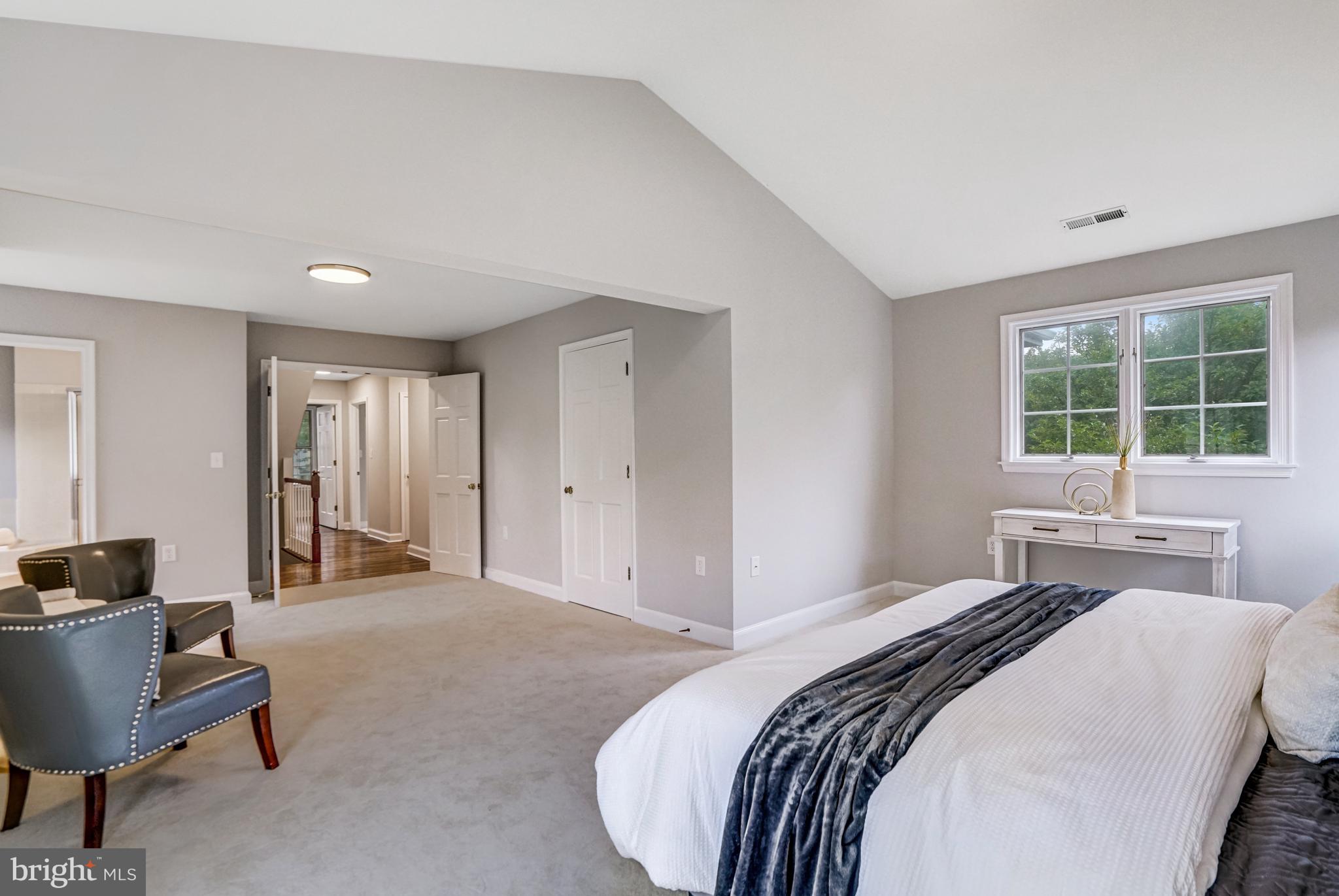 LEE HEIGHTS - Residential