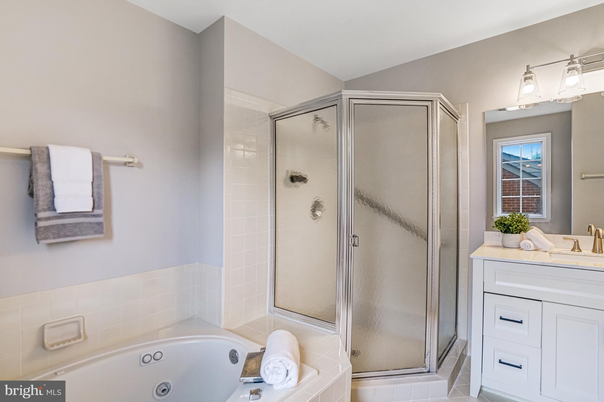 LEE HEIGHTS - Residential