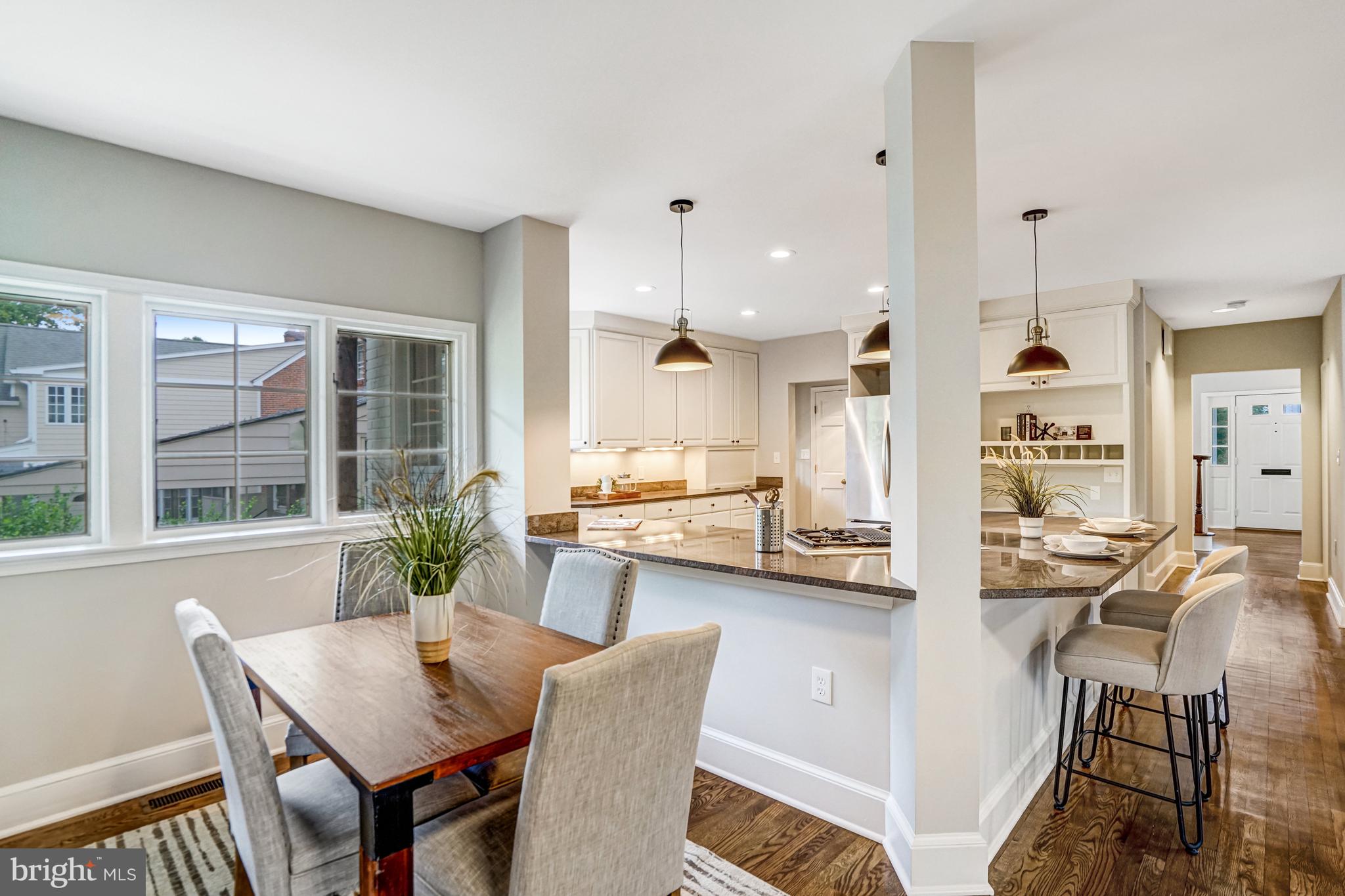 LEE HEIGHTS - Residential