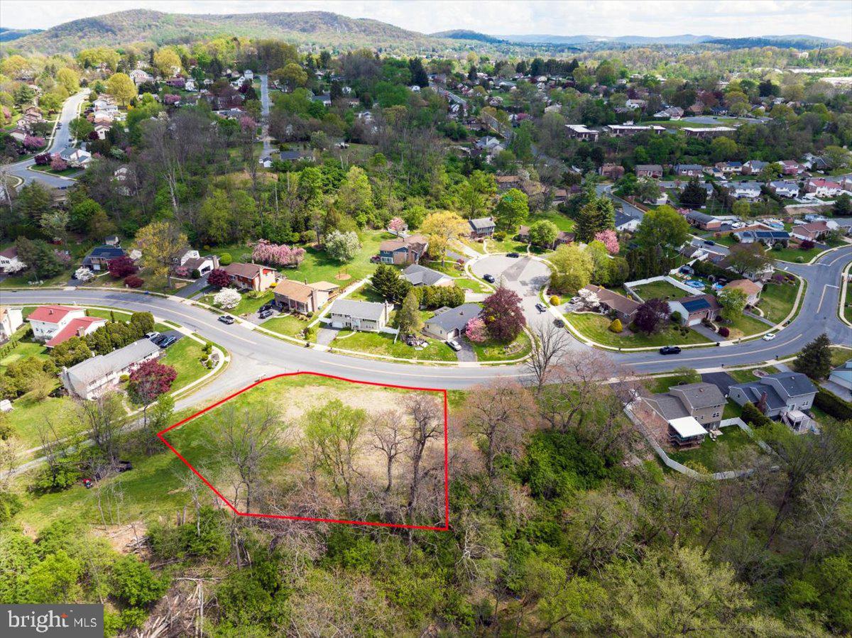 36 HEARTHSTONE & COLIN CT.