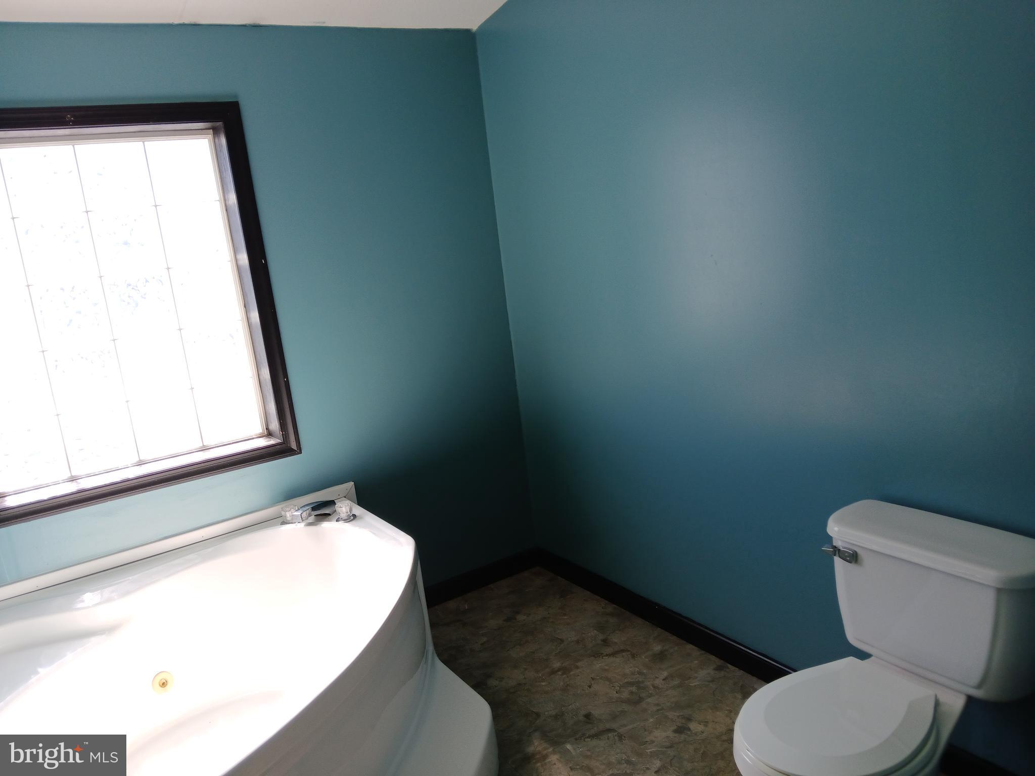 LISA LAKE MBH PARK - Residential