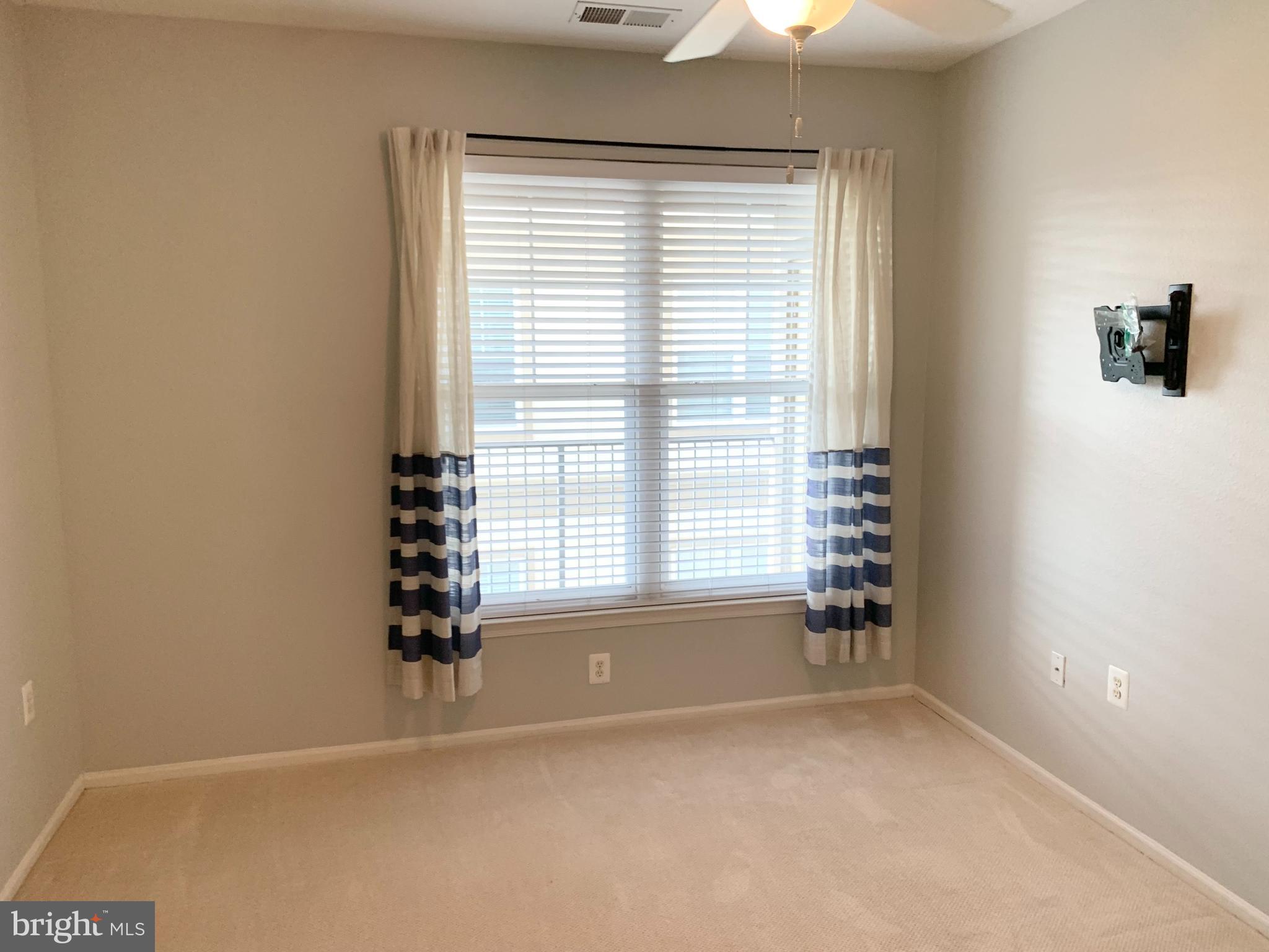 WHITE FLINT STATION - Residential Lease