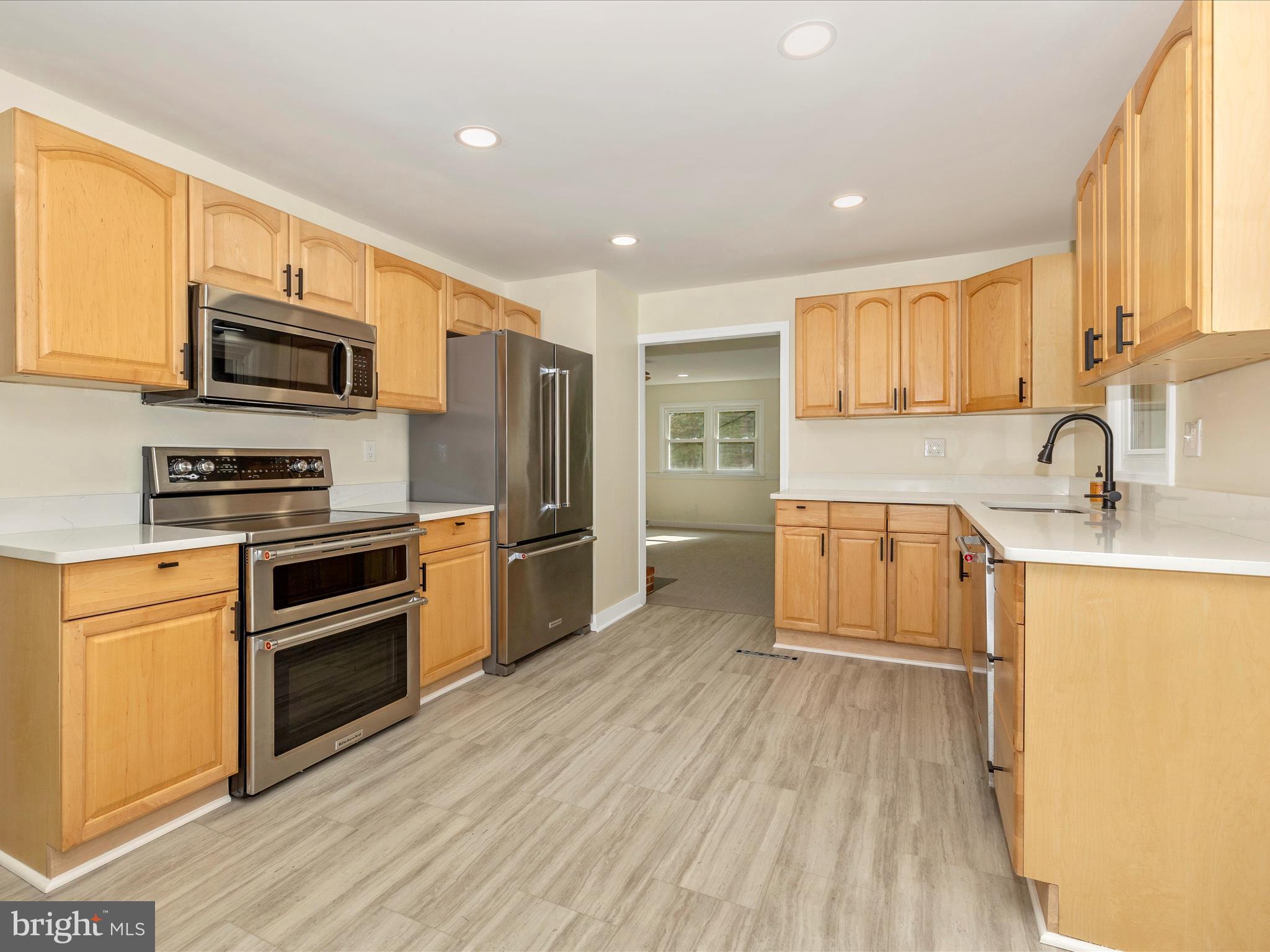 BARTONSVILLE - Residential