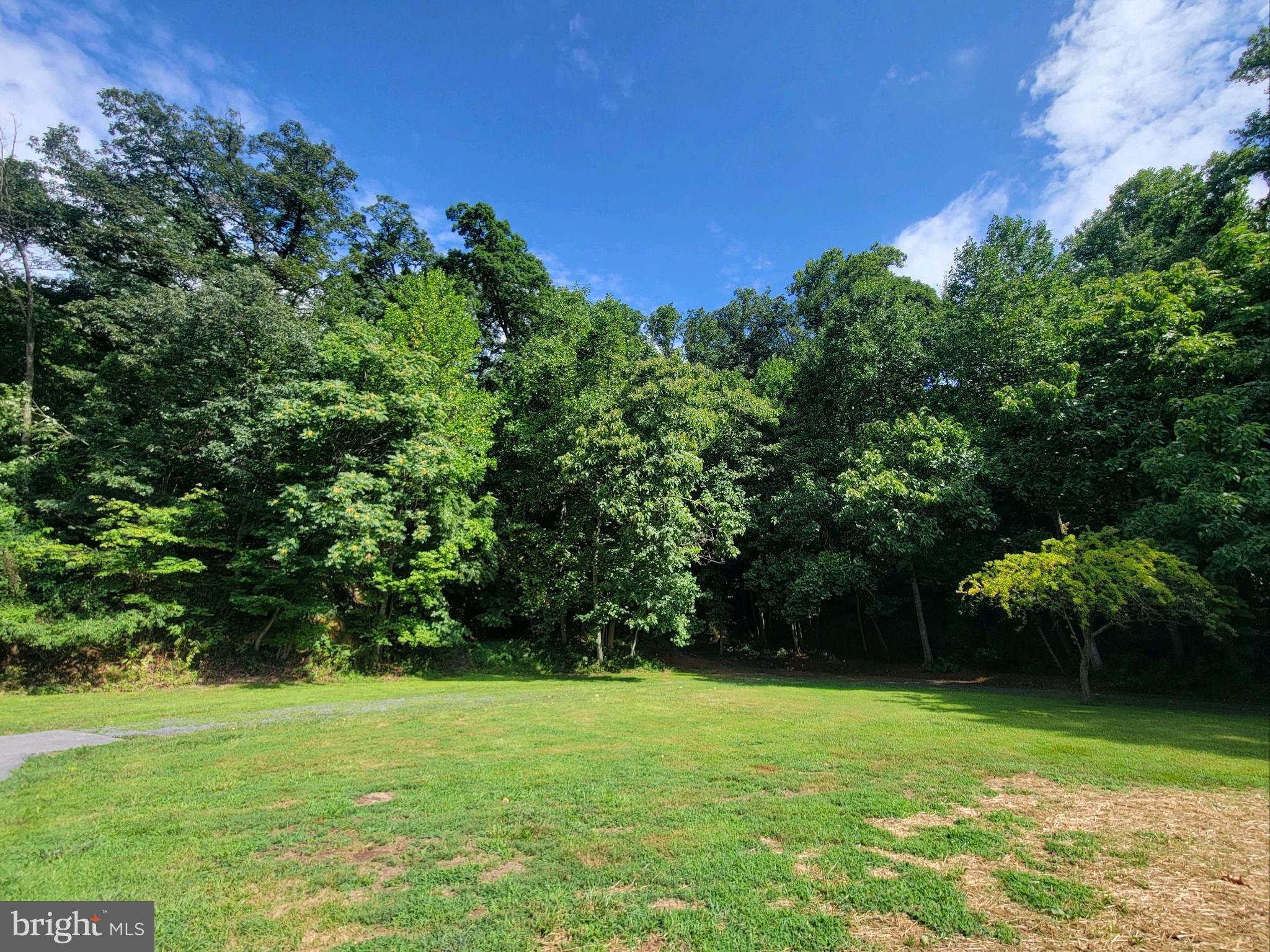 BARTONSVILLE - Residential