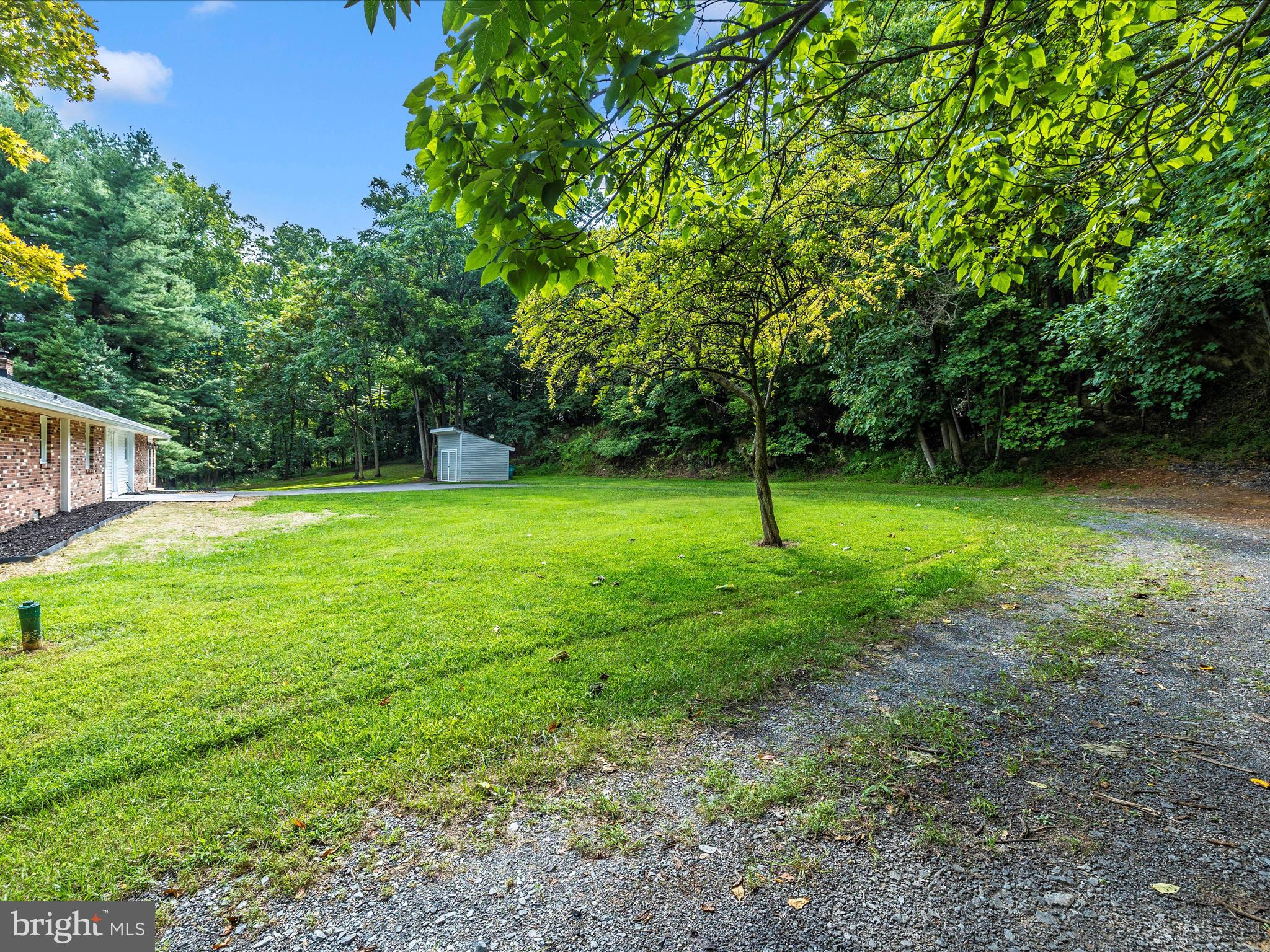 BARTONSVILLE - Residential