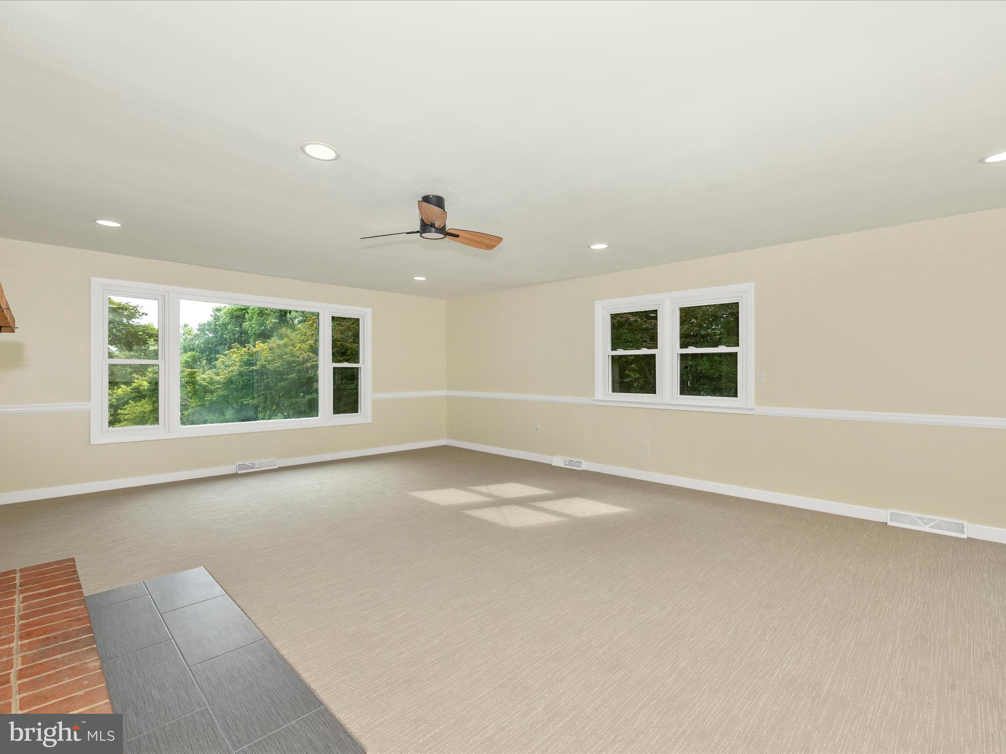 BARTONSVILLE - Residential