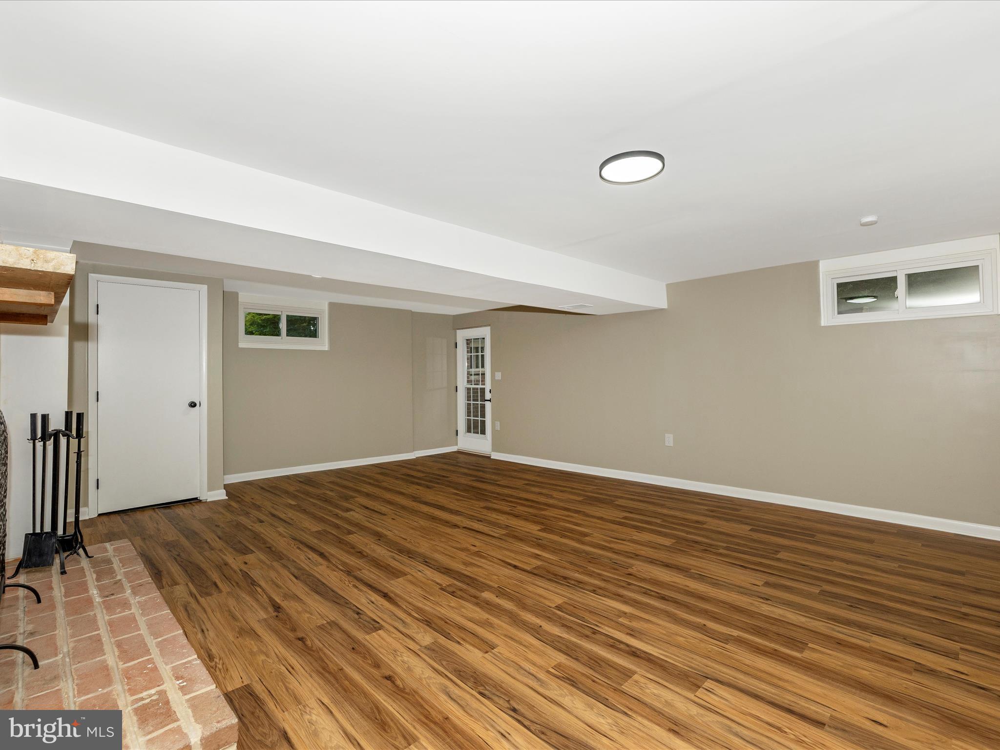 BARTONSVILLE - Residential