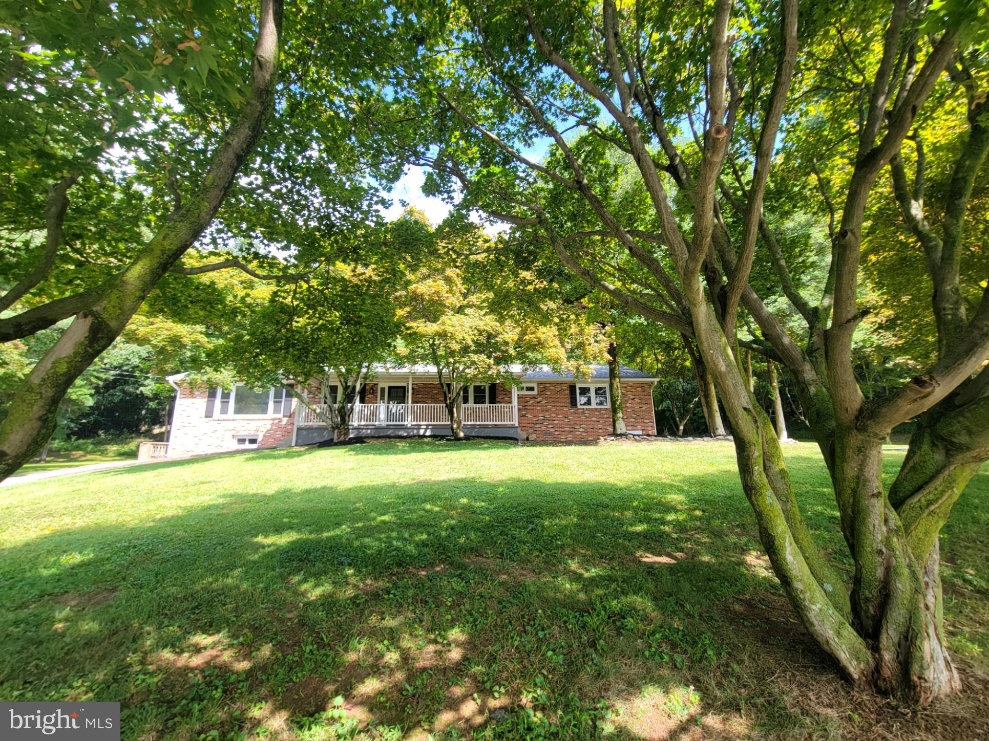 BARTONSVILLE - Residential