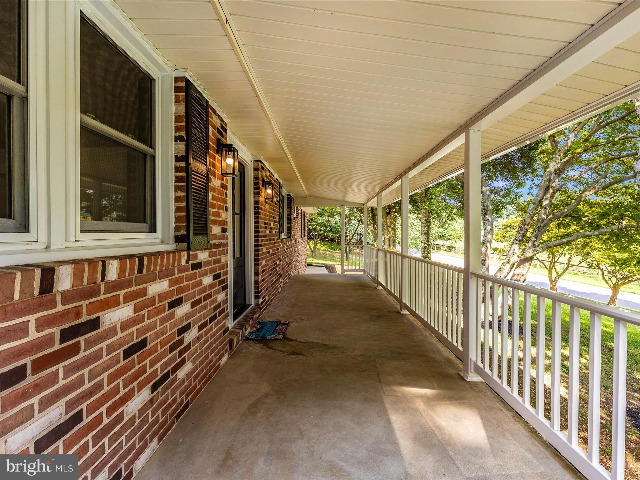 BARTONSVILLE - Residential