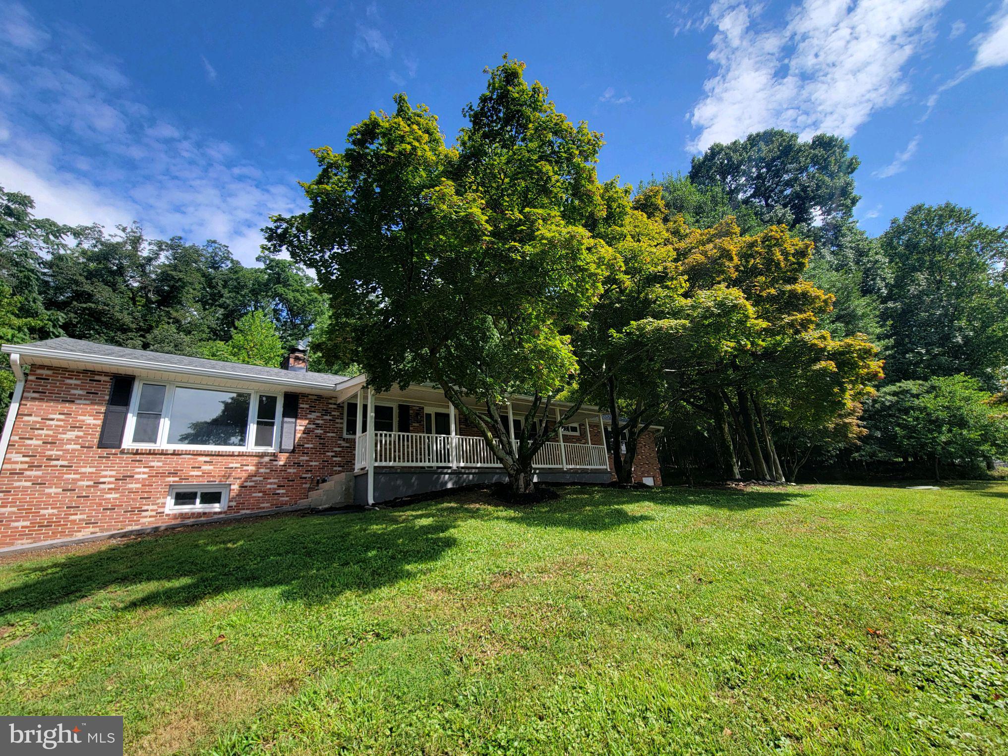 BARTONSVILLE - Residential