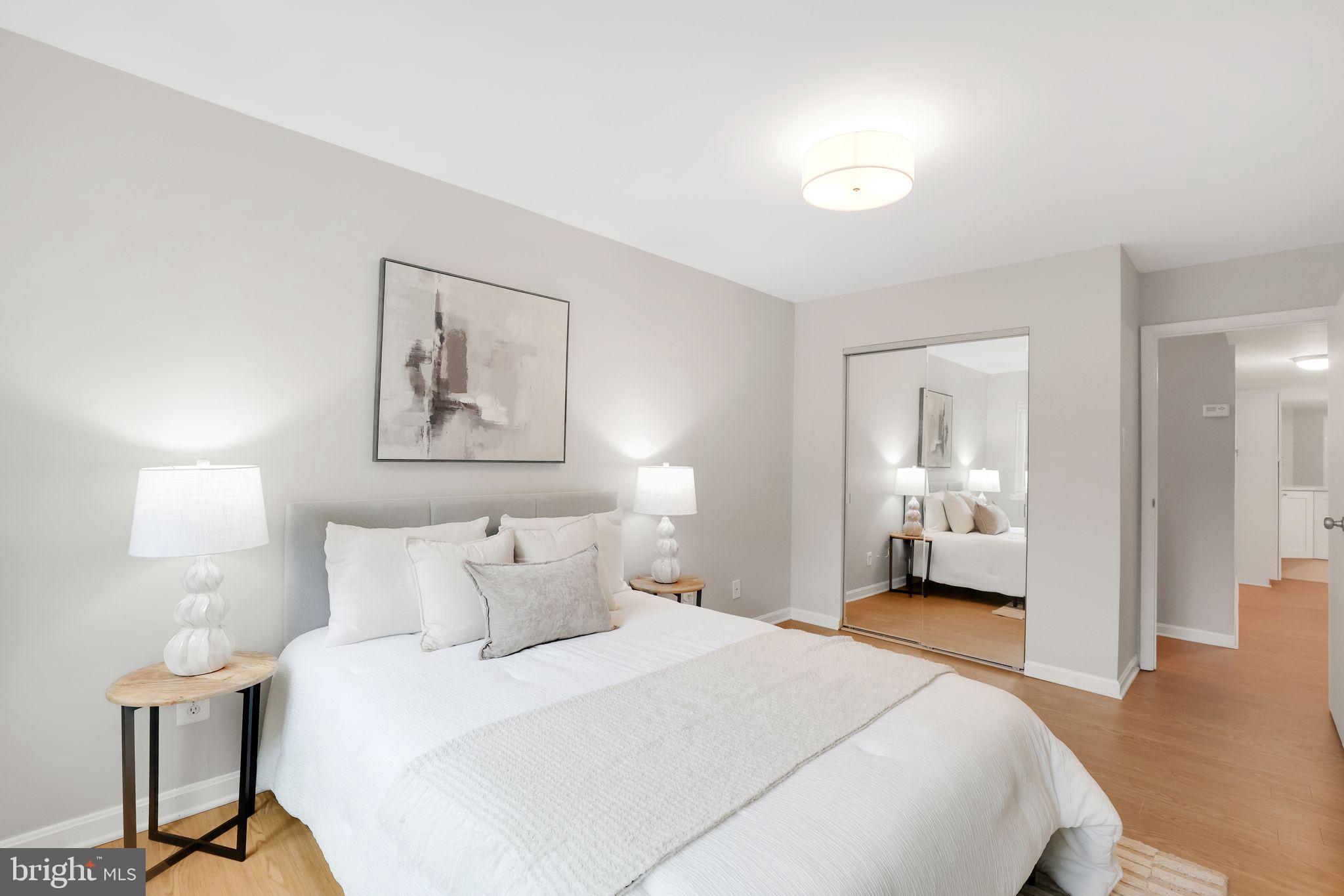 ARLINGTON - Residential