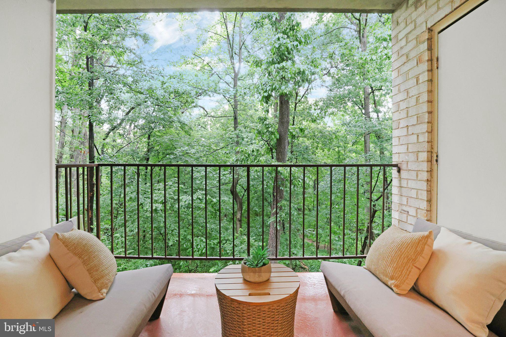 ARLINGTON - Residential