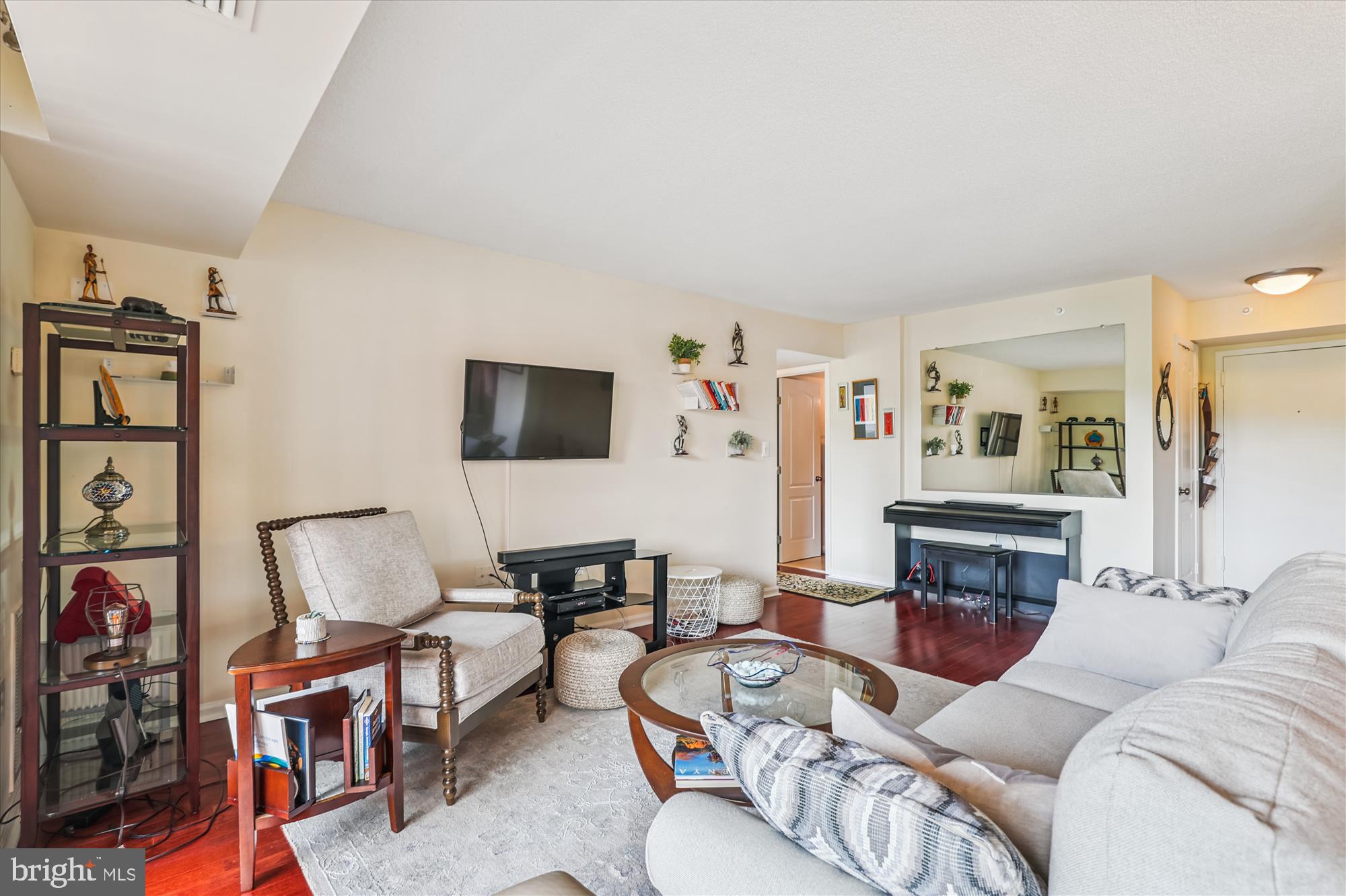 RENAISSANCE AT TYSONS - Residential Lease