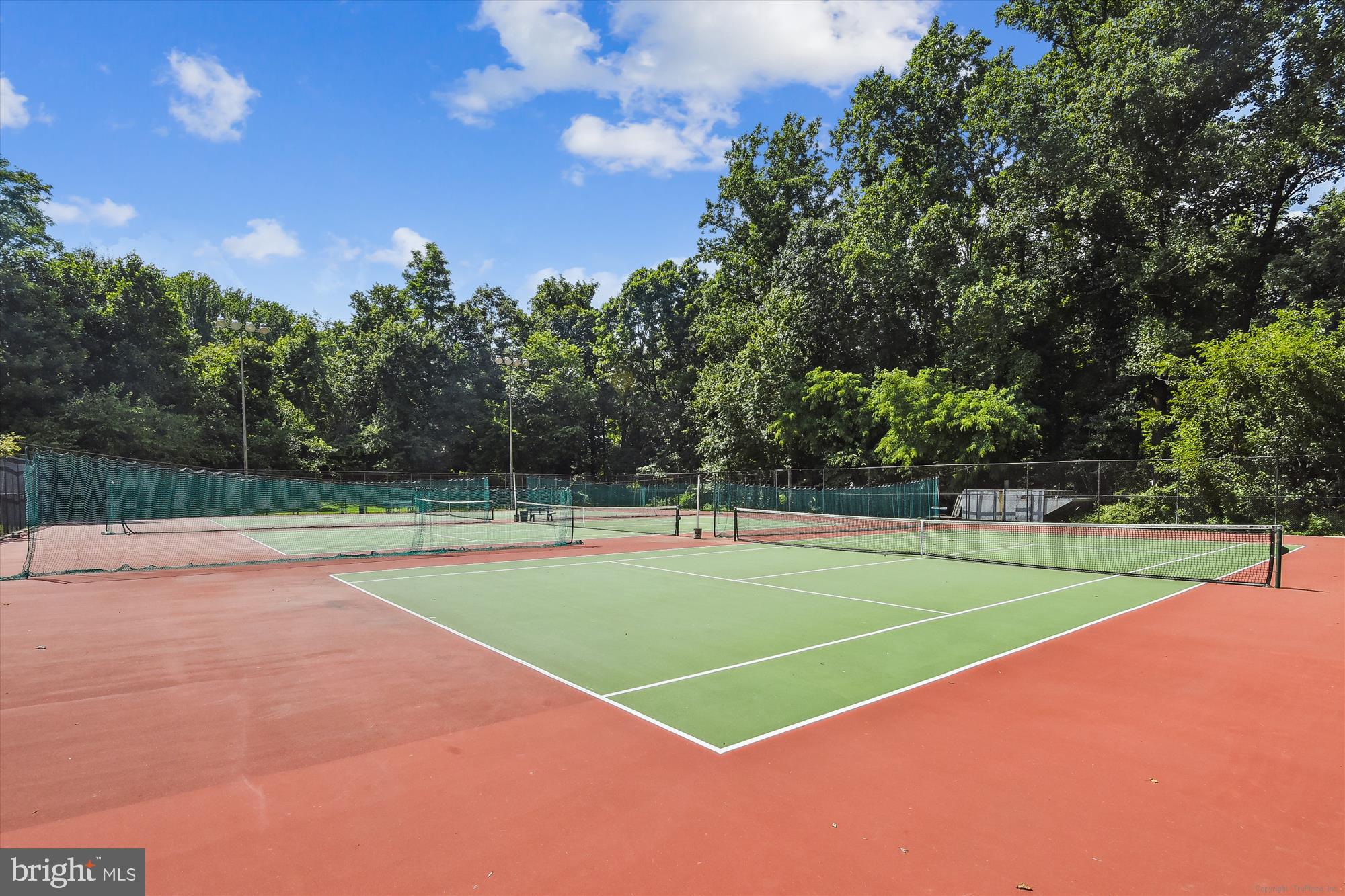 RENAISSANCE AT TYSONS - Residential Lease