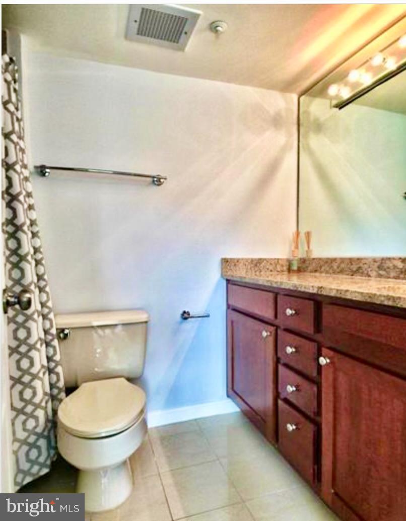 RENAISSANCE AT TYSONS - Residential Lease