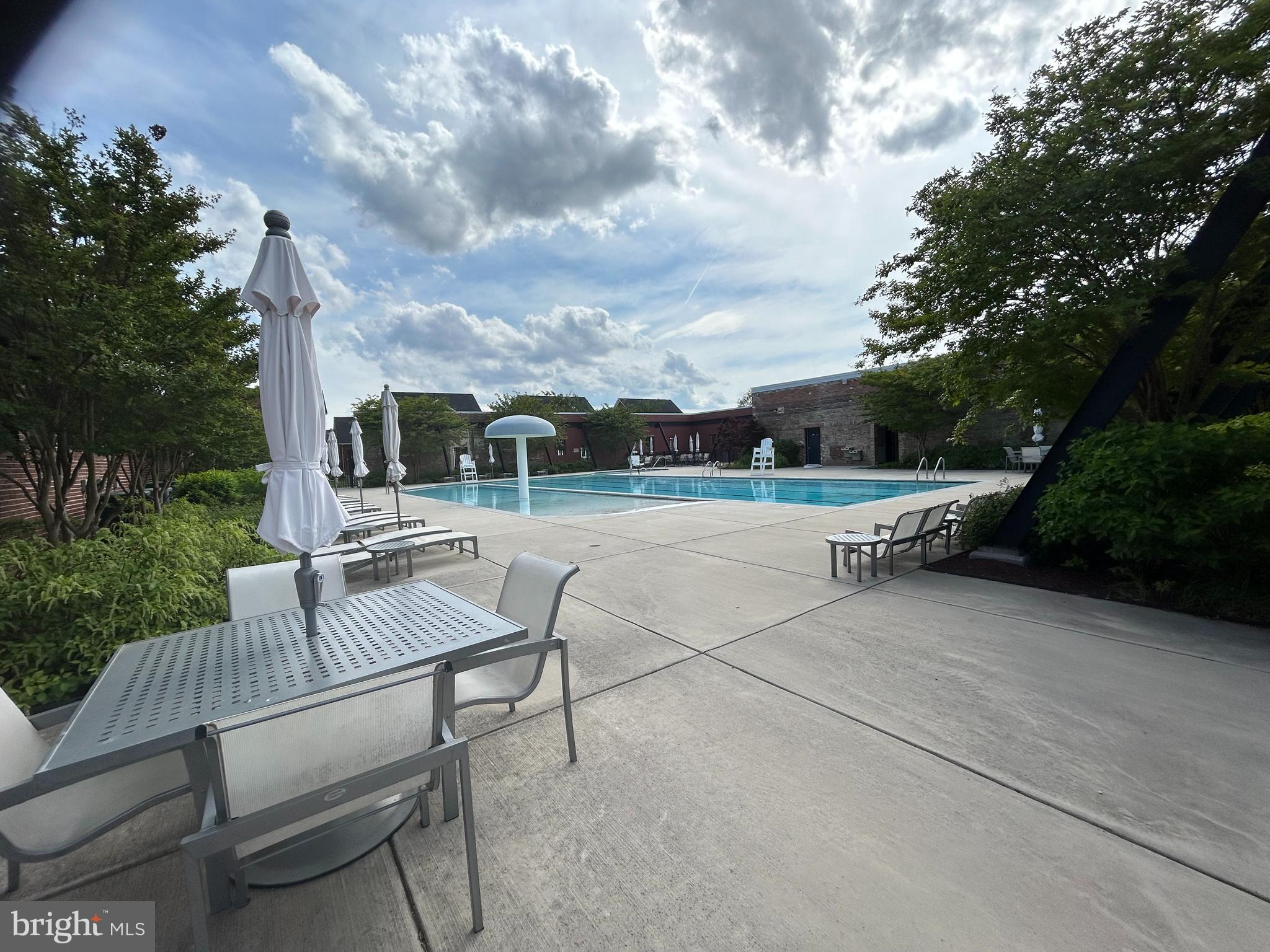 LIBERTY - Residential Lease