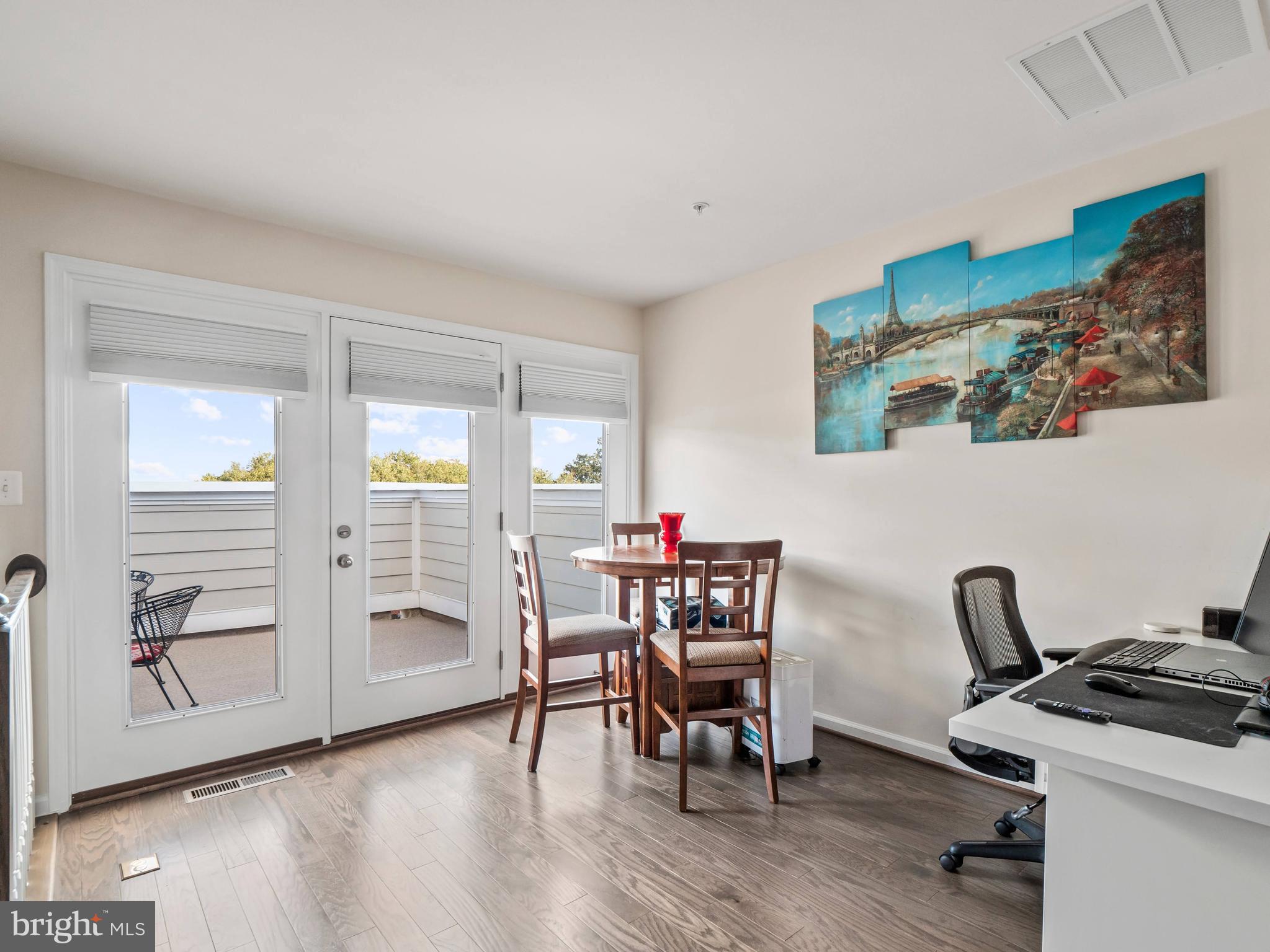 LIBERTY - Residential Lease