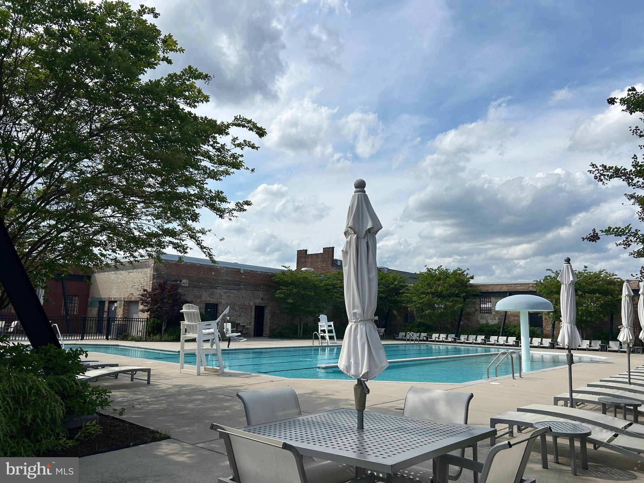 LIBERTY - Residential Lease