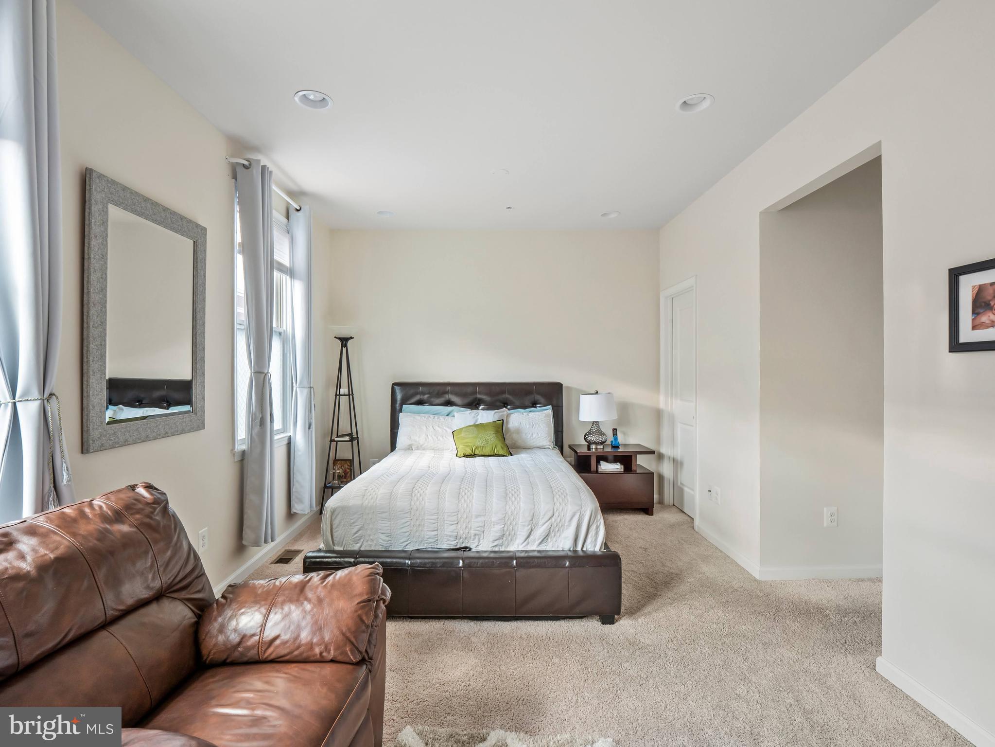 LIBERTY - Residential Lease