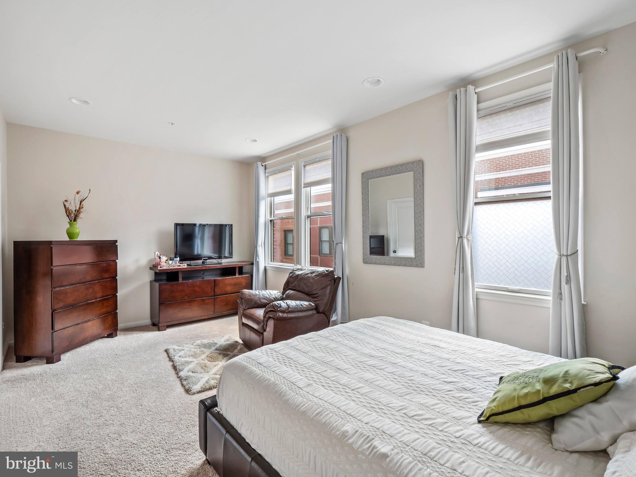 LIBERTY - Residential Lease