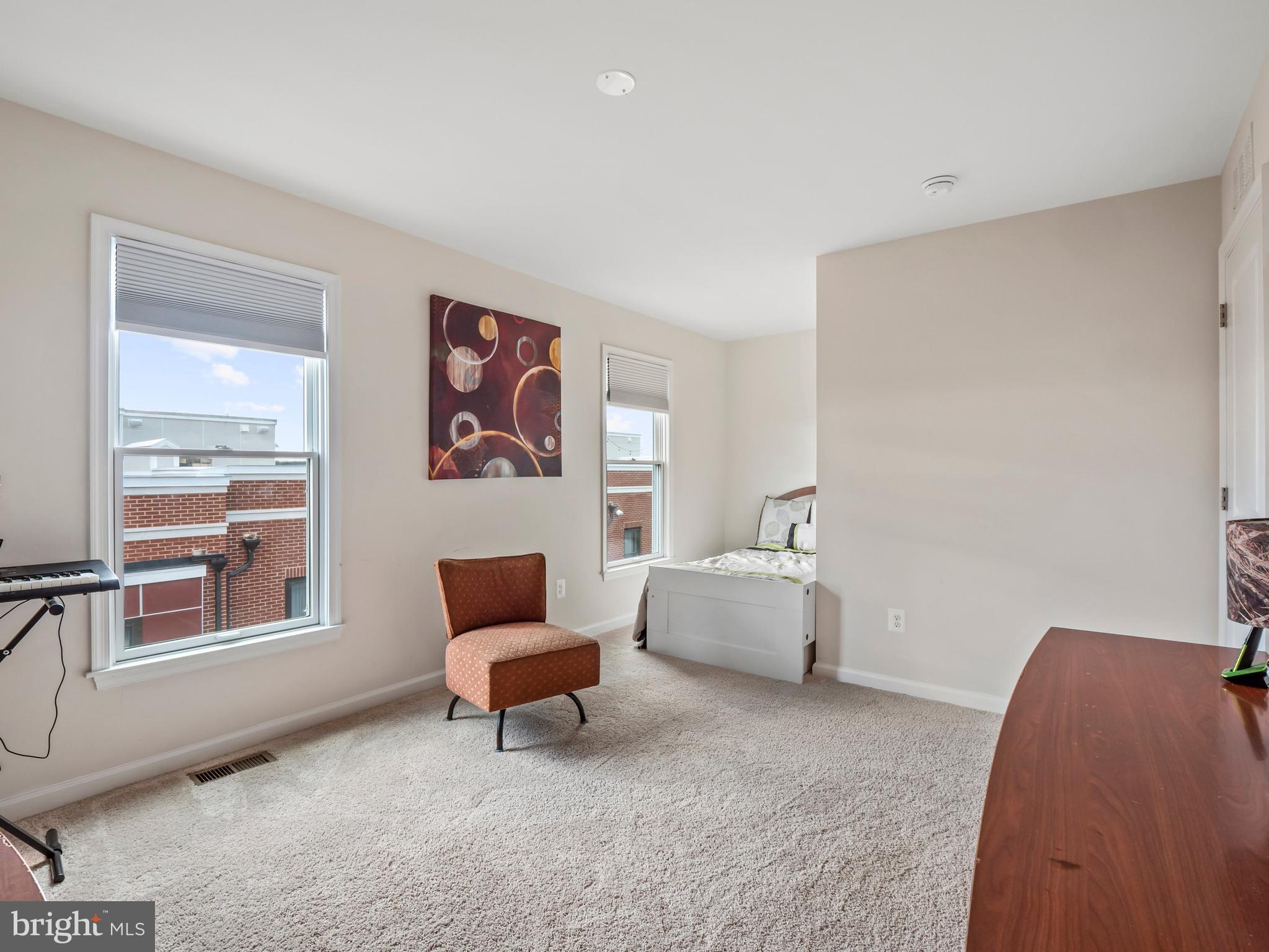 LIBERTY - Residential Lease