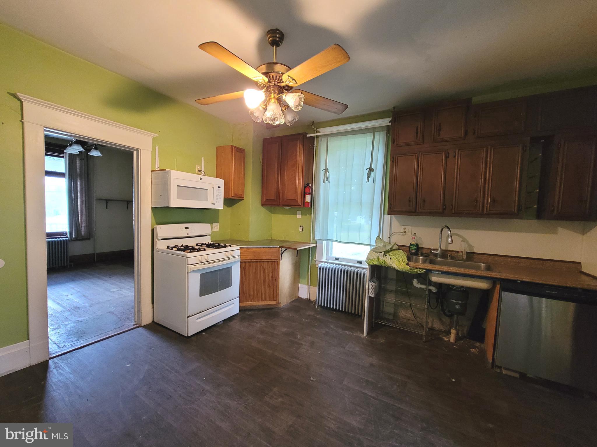 VILLAGE OF QUINCY - Residential