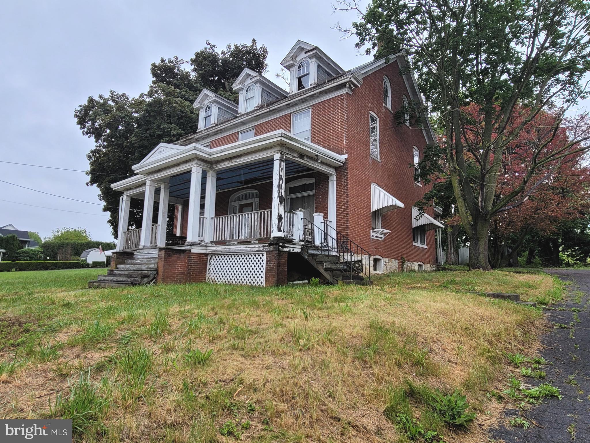 VILLAGE OF QUINCY - Residential