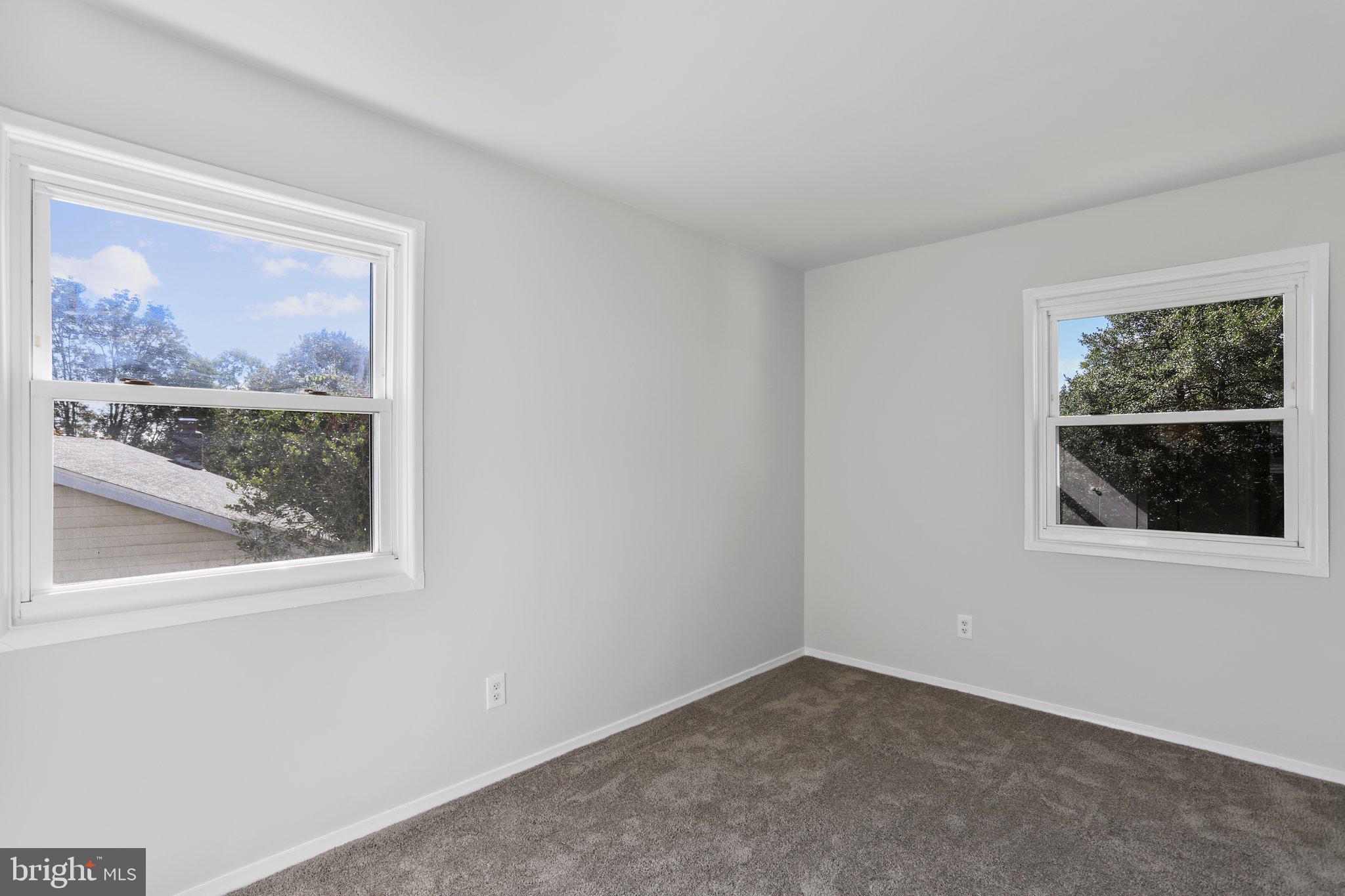 WHITE ROCK - Residential