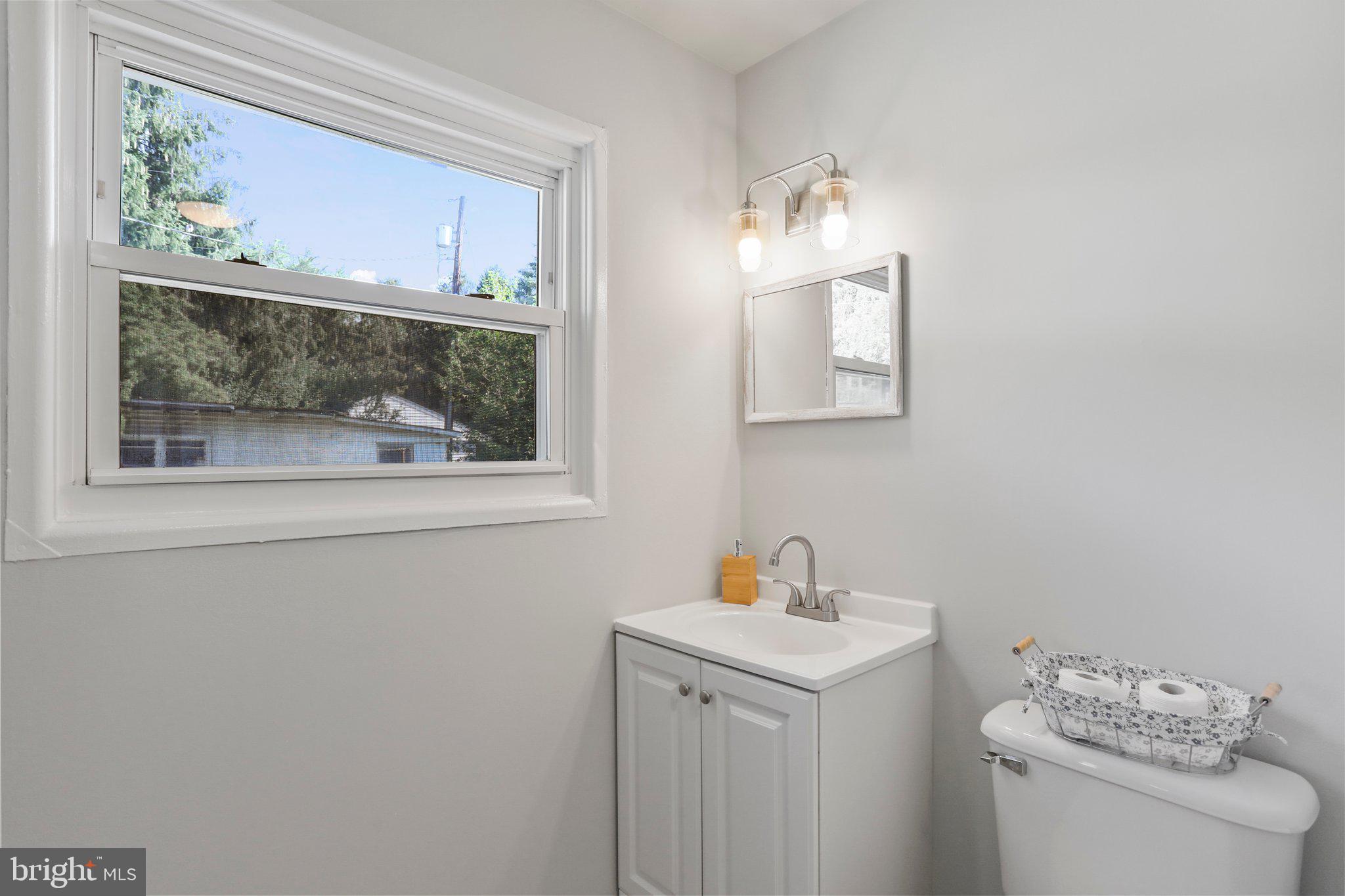 WHITE ROCK - Residential