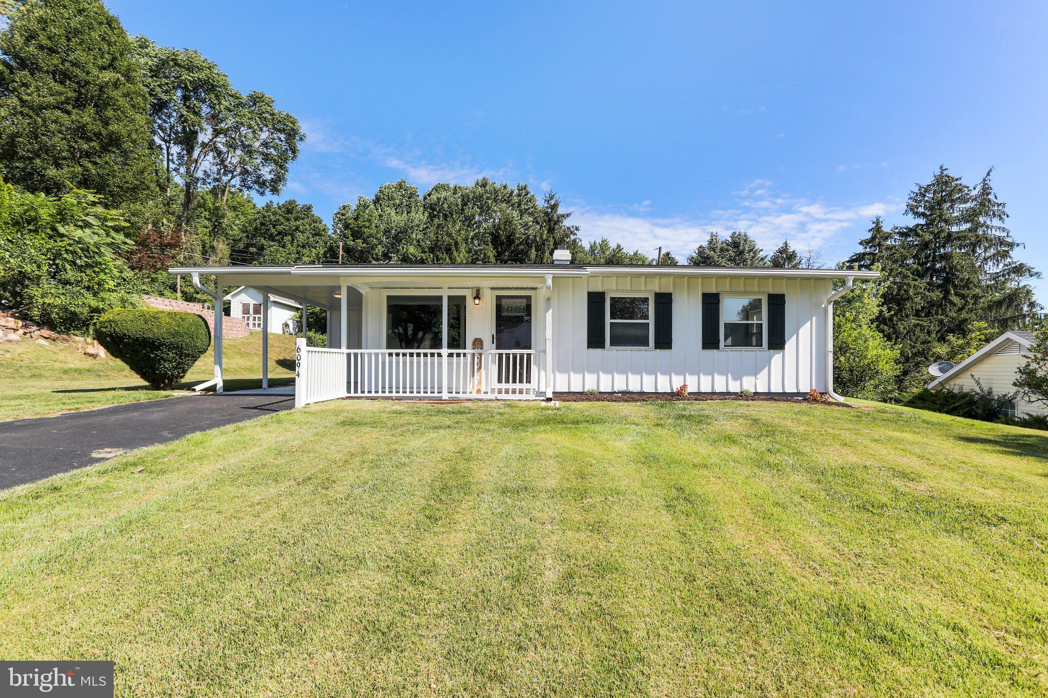 WHITE ROCK - Residential