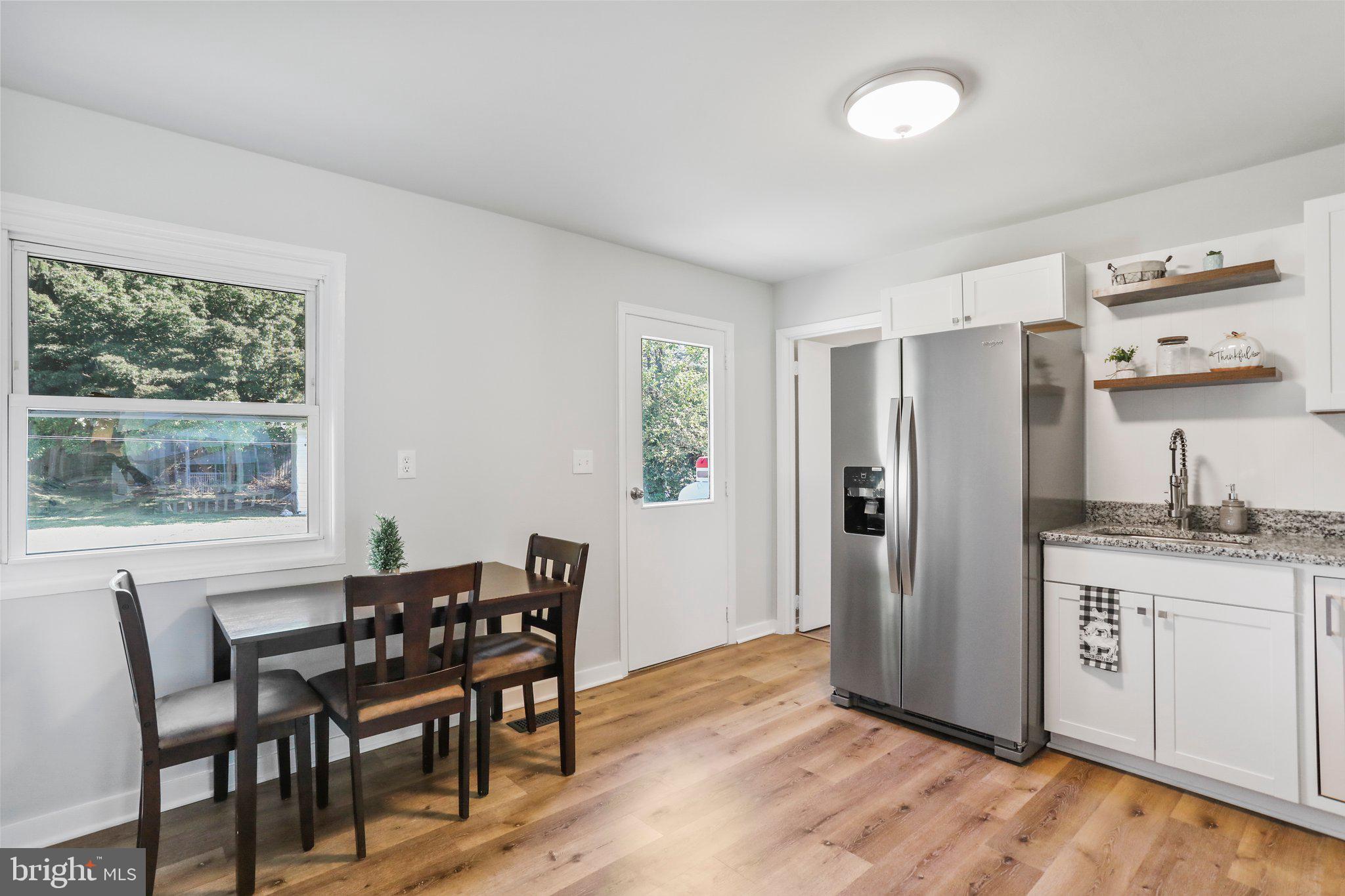 WHITE ROCK - Residential