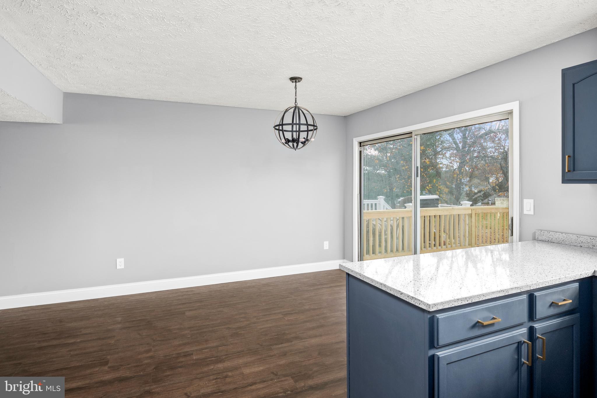 CASTINE - Residential Lease