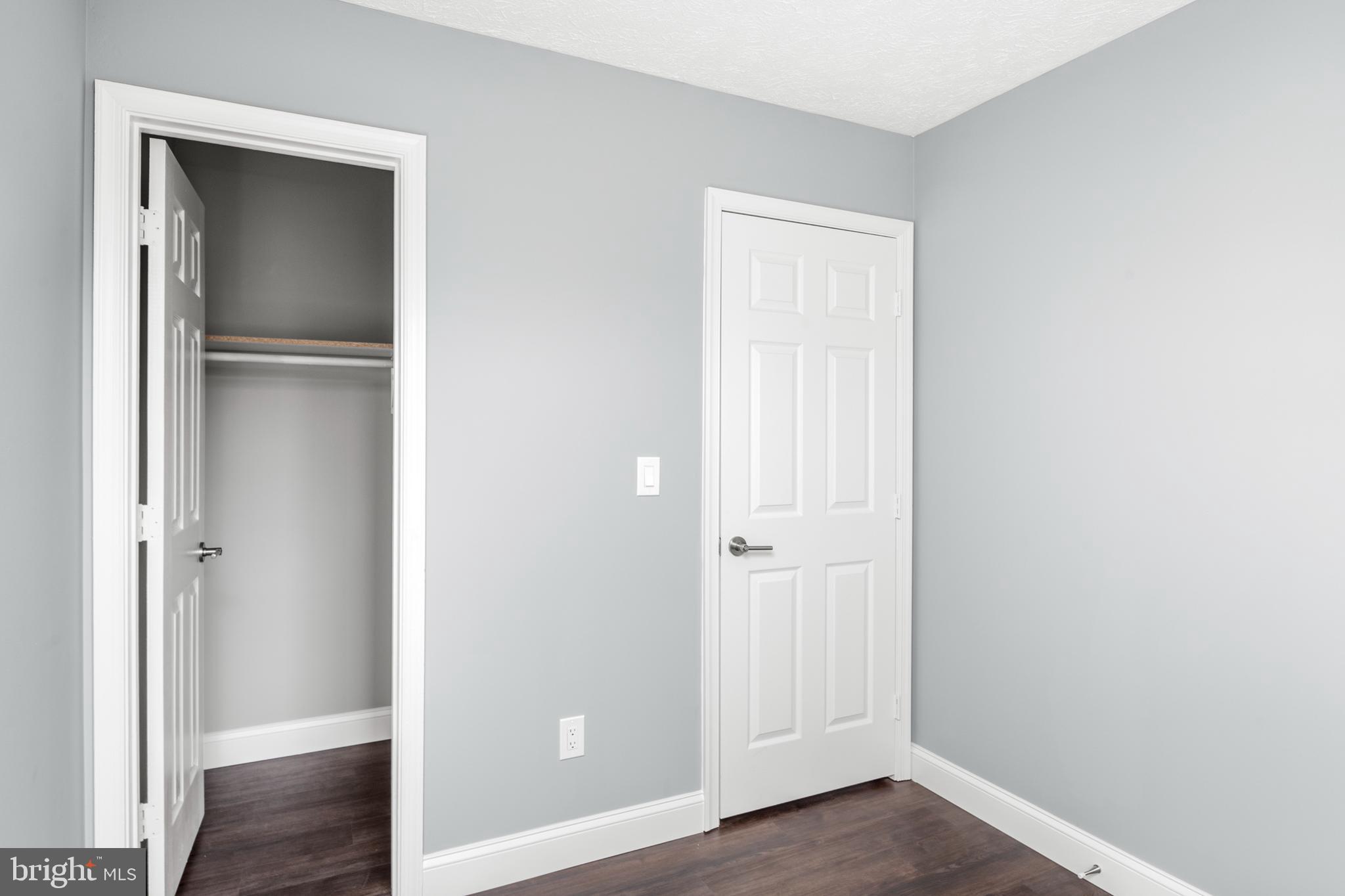 CASTINE - Residential Lease