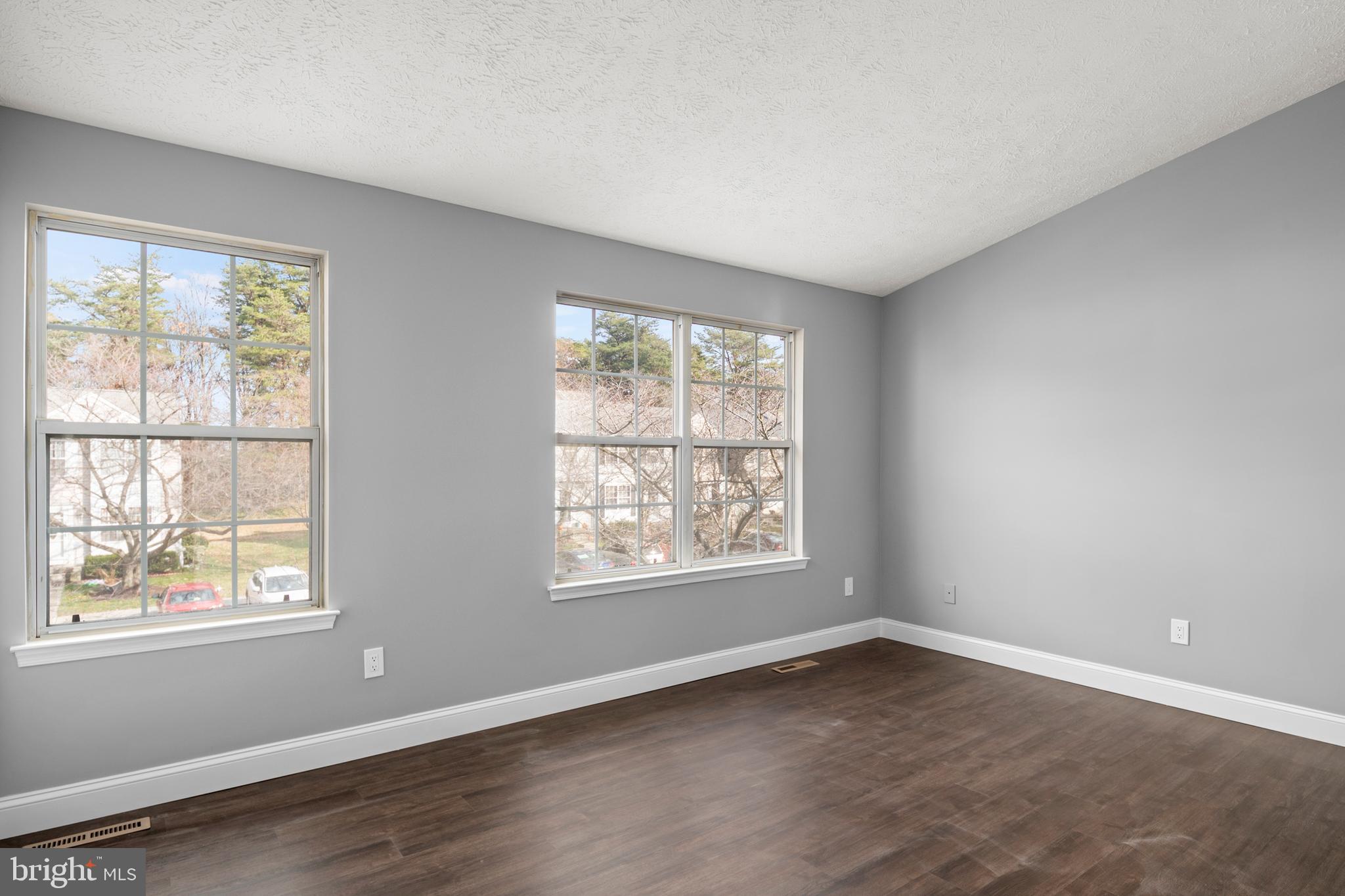 CASTINE - Residential Lease