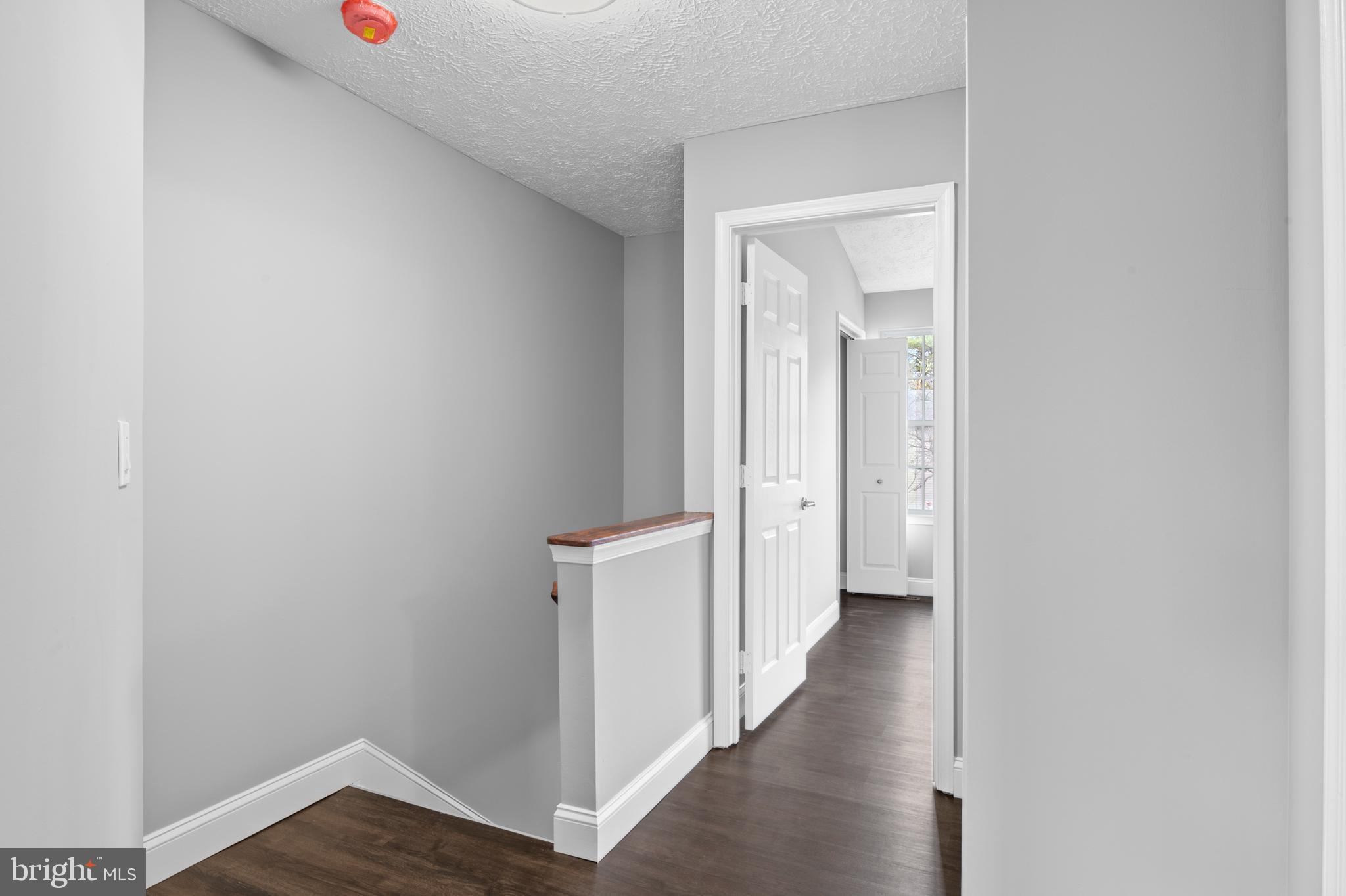 CASTINE - Residential Lease