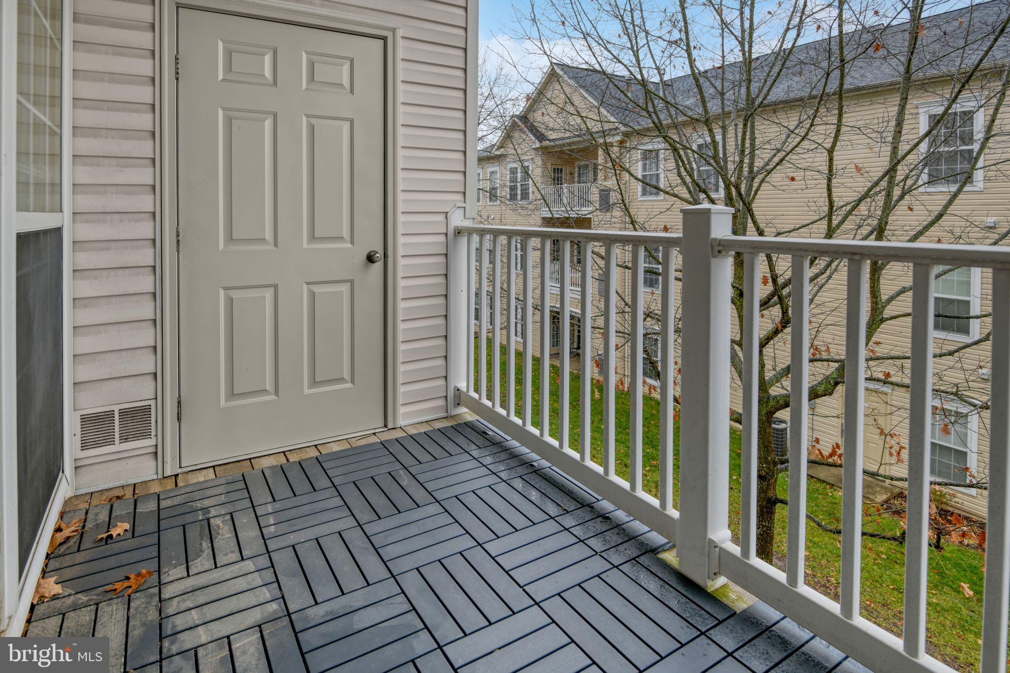 SPRING RIDGE - Residential