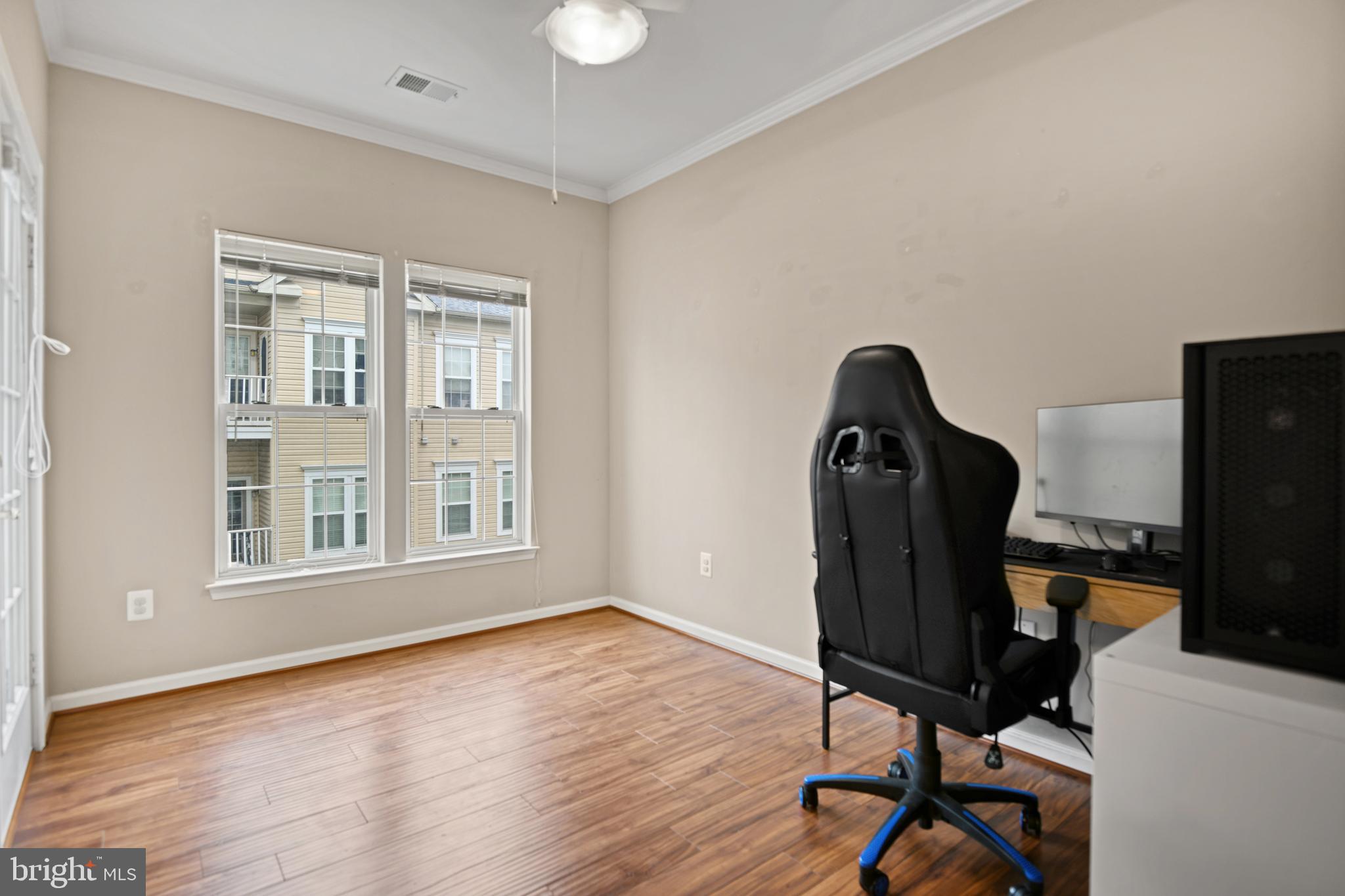 SPRING RIDGE - Residential