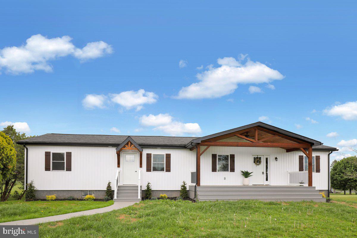 28 MCGILLSTOWN ROAD