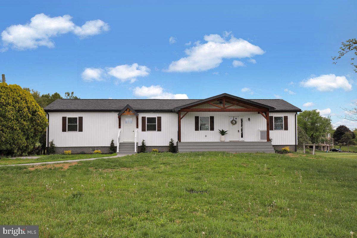 28 MCGILLSTOWN ROAD