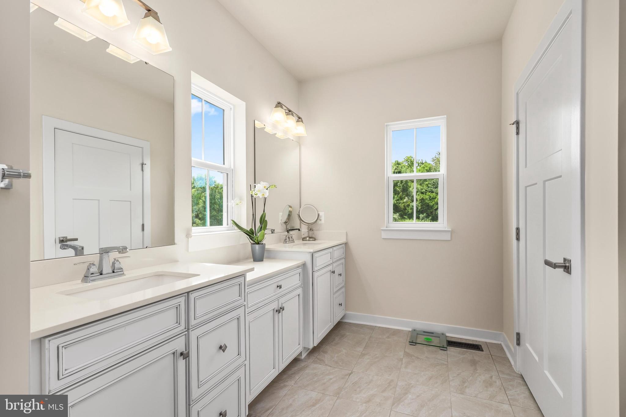 NORTH RIDGE - Residential