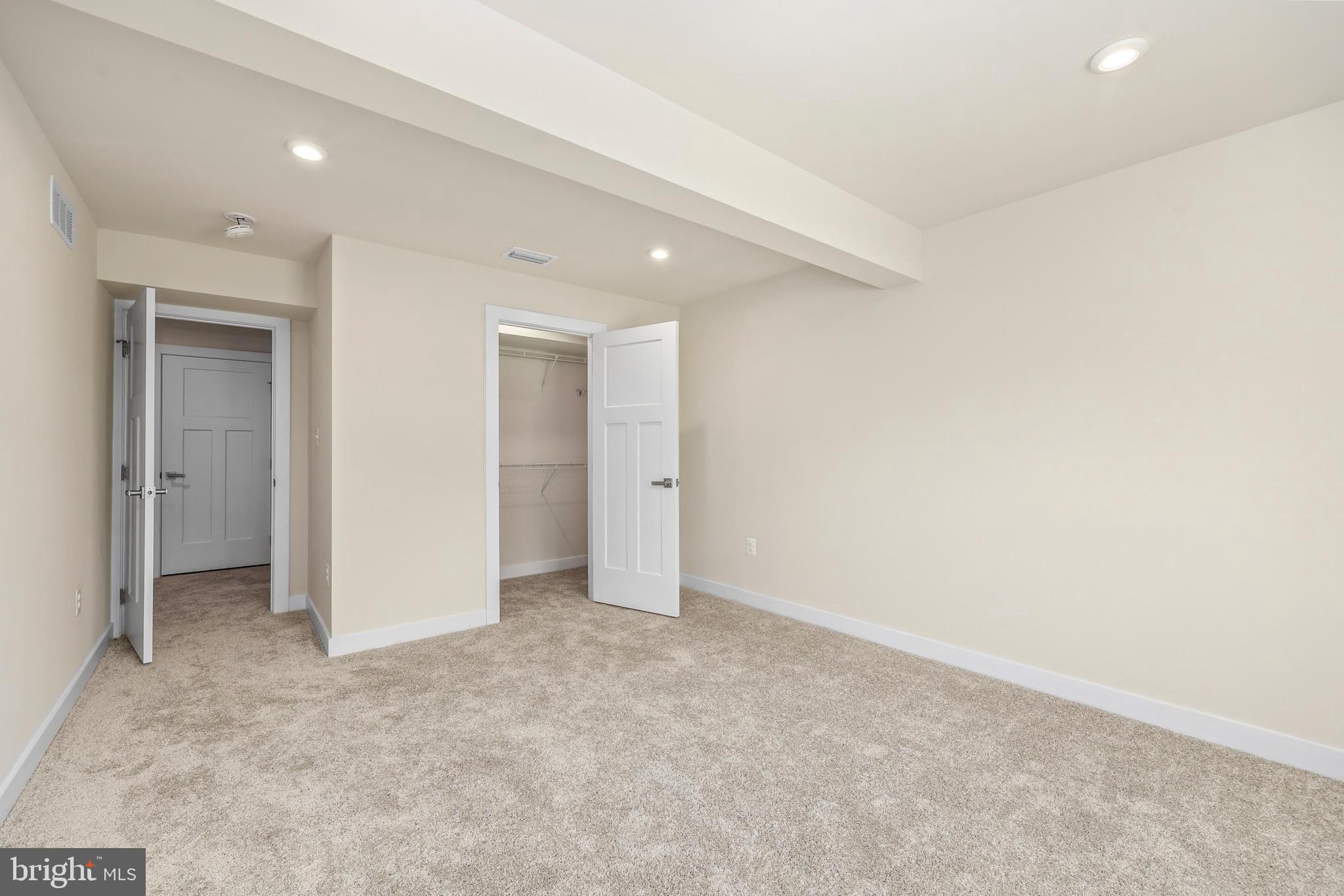 NORTH RIDGE - Residential