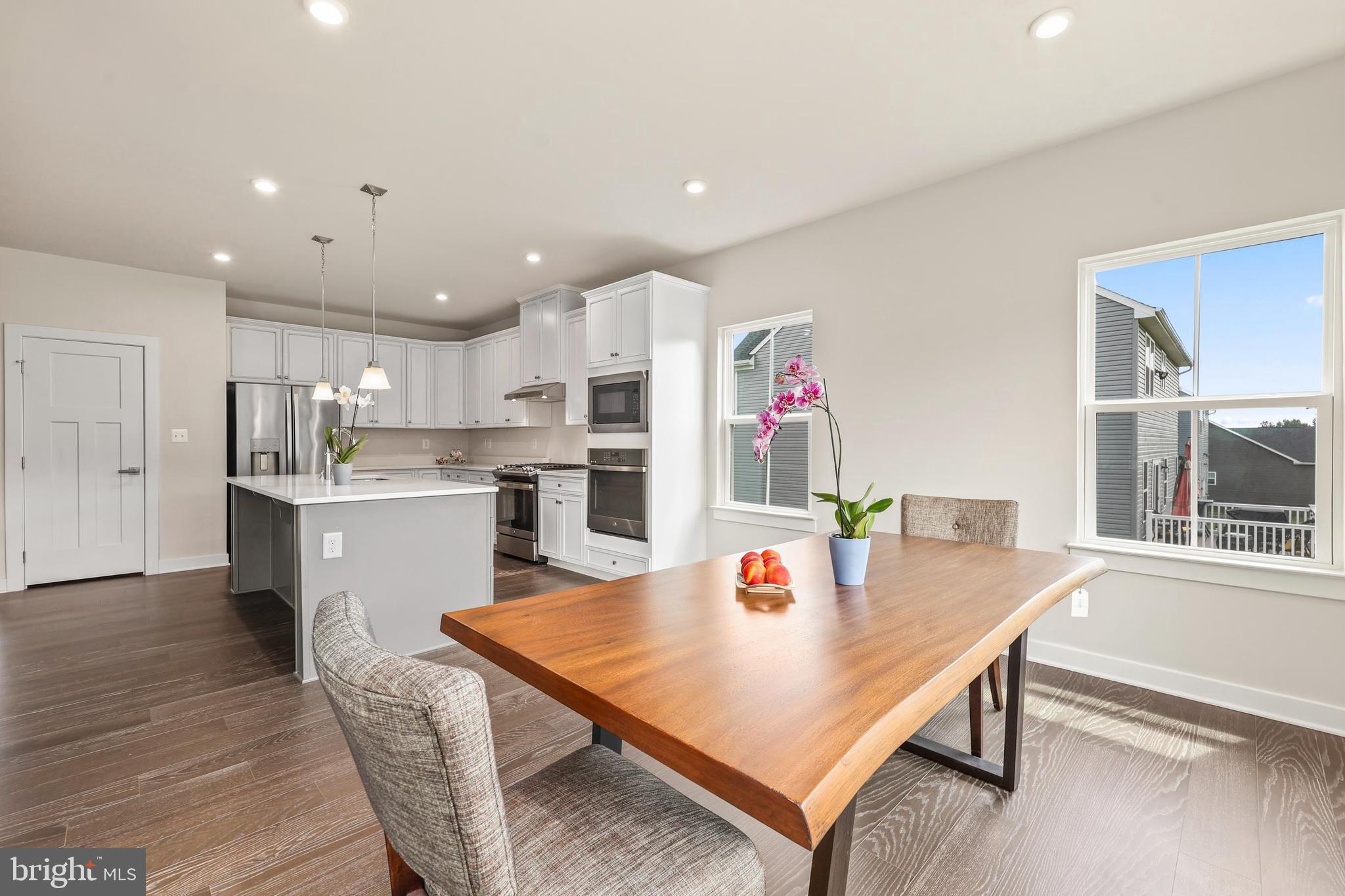 NORTH RIDGE - Residential