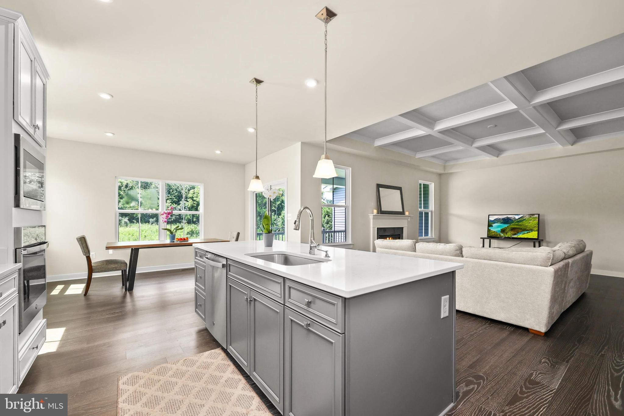 NORTH RIDGE - Residential