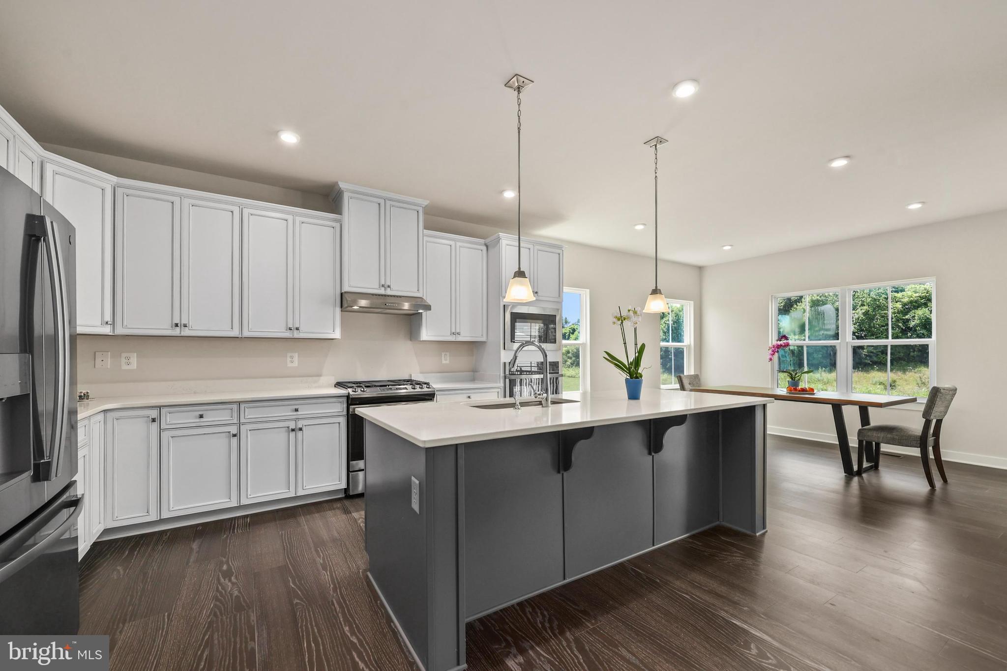 NORTH RIDGE - Residential