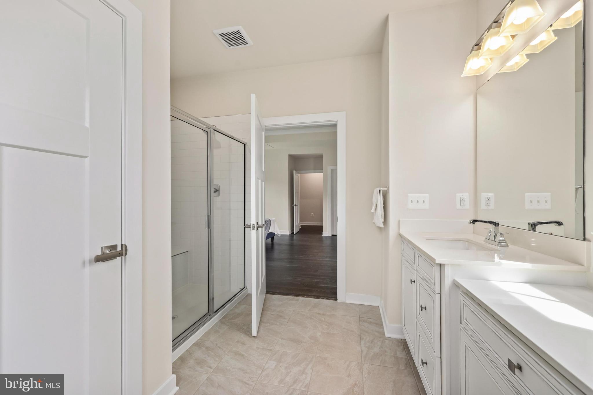 NORTH RIDGE - Residential