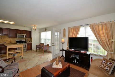 Tiny photo for 115 Farrington Court, COLLEGEVILLE, PA 19426 (MLS # PAMC2166870)